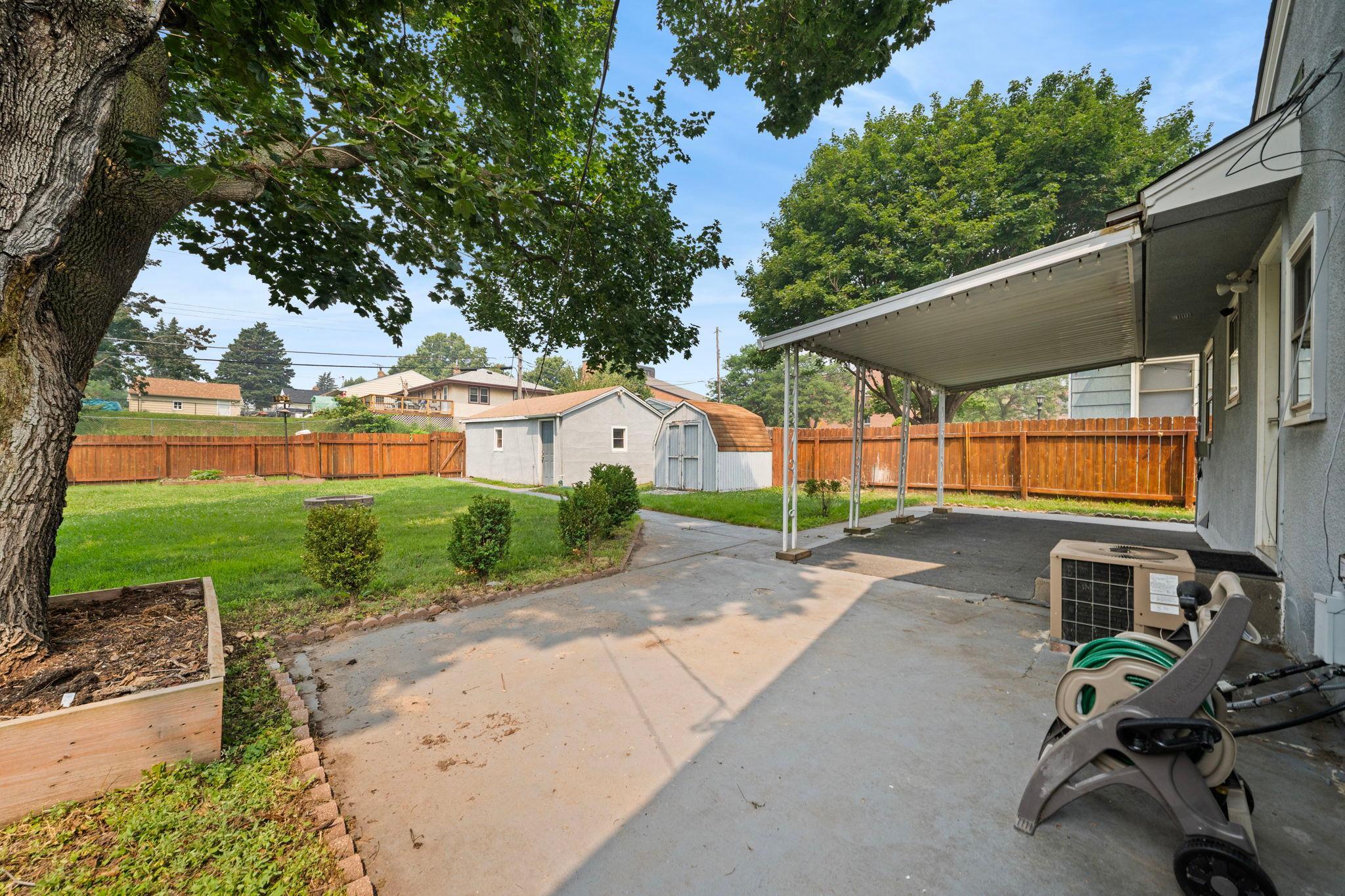 471 White Bear Avenue N Property Photo 42