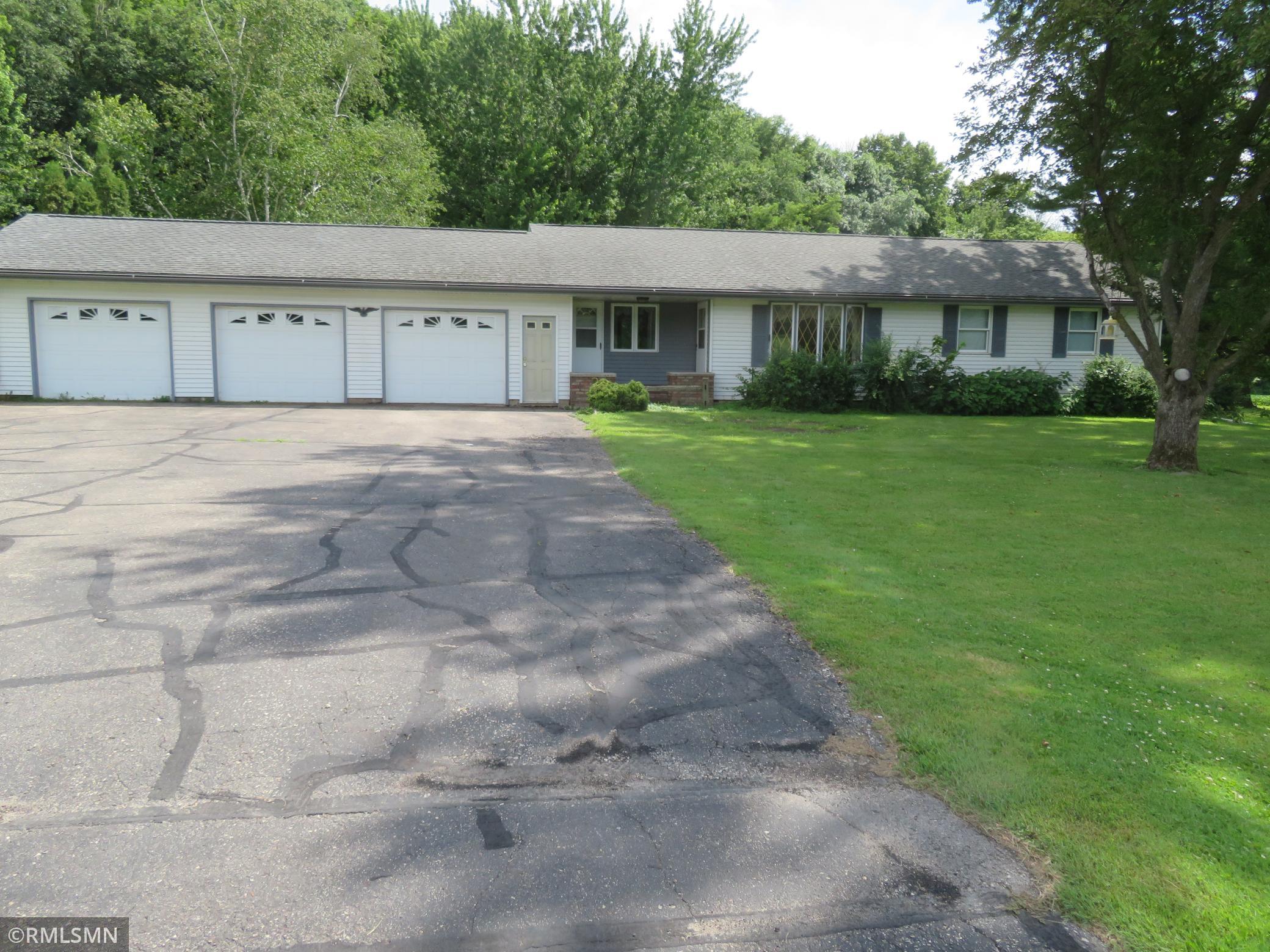 W7515 Us Highway 10 Property Photo 1