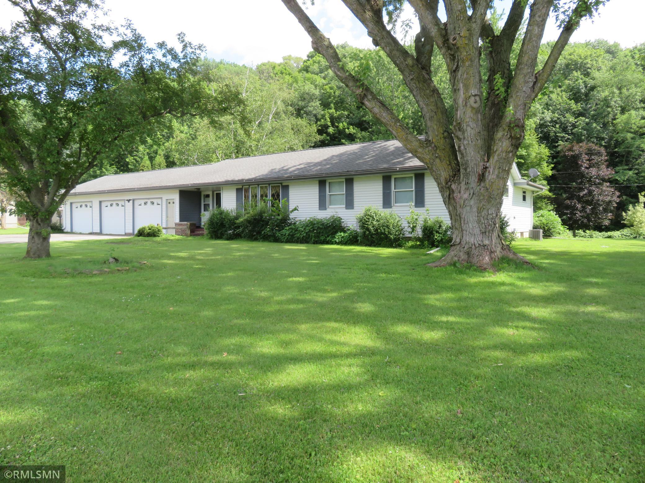 W7515 Us Highway 10 Property Photo 2