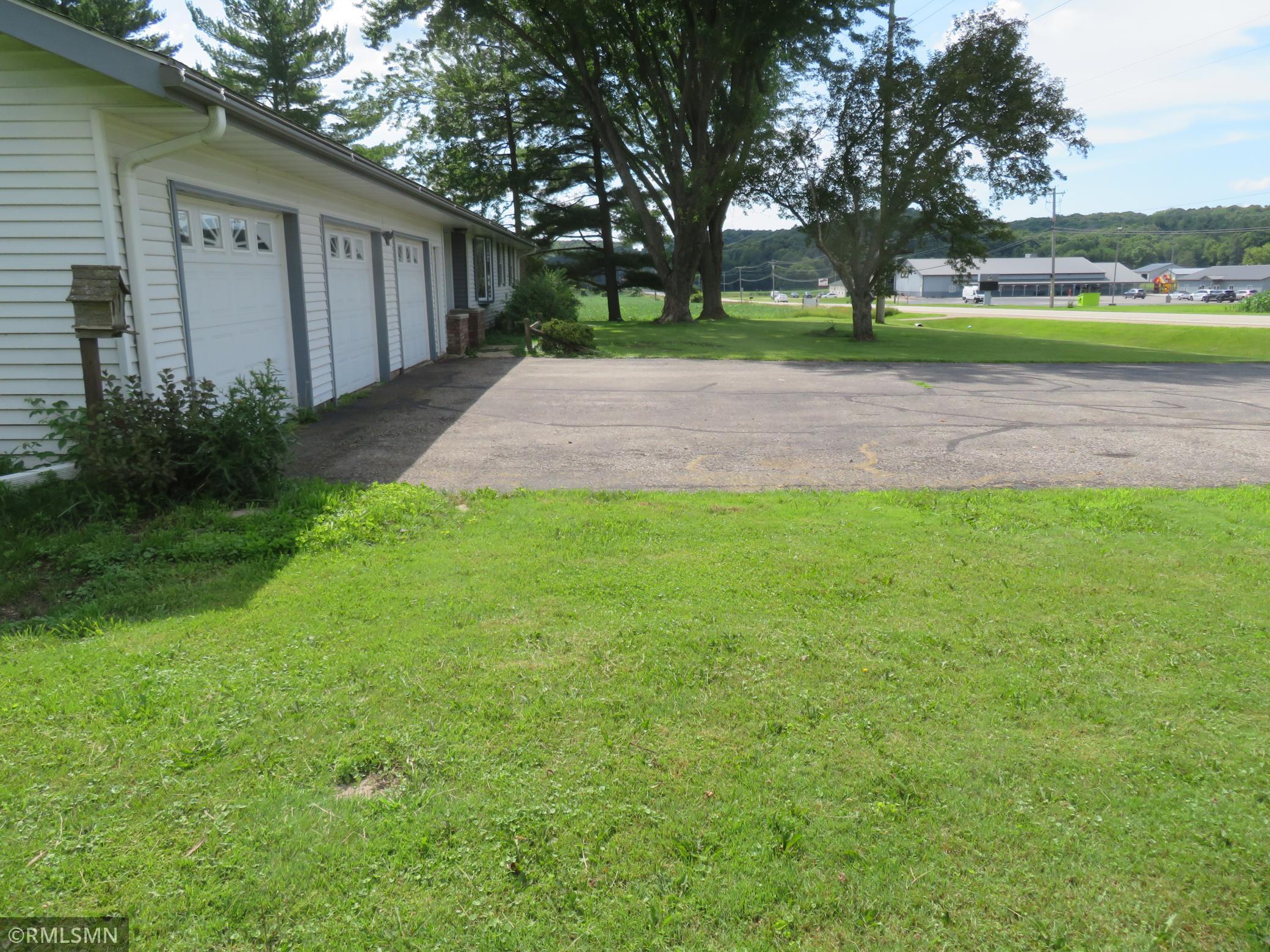 W7515 Us Highway 10 Property Photo 24