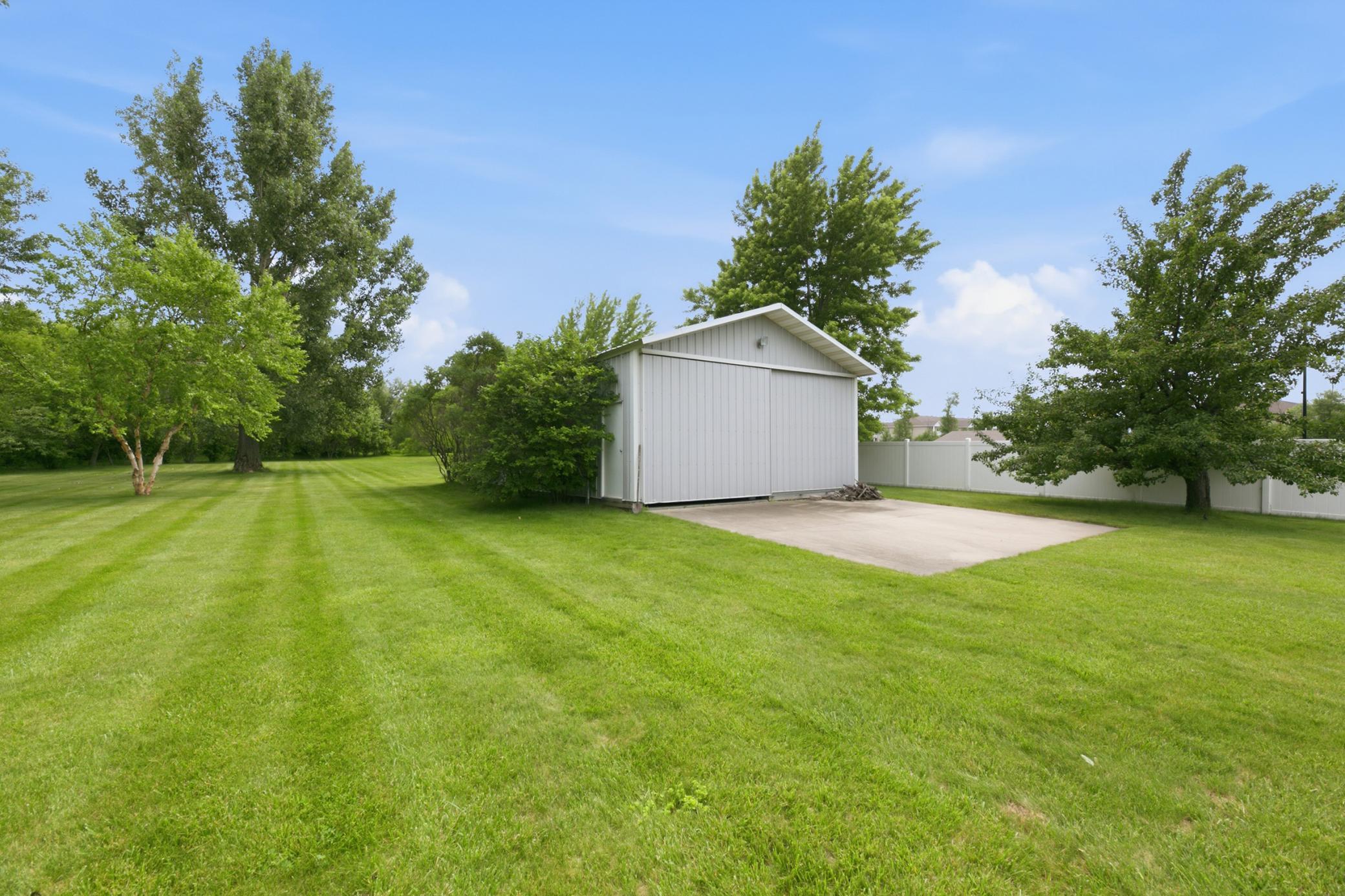 104 Golden Spike Road Property Photo 3