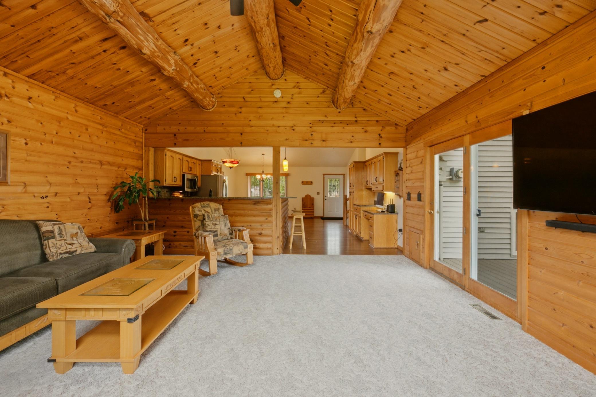 104 Golden Spike Road Property Photo 15
