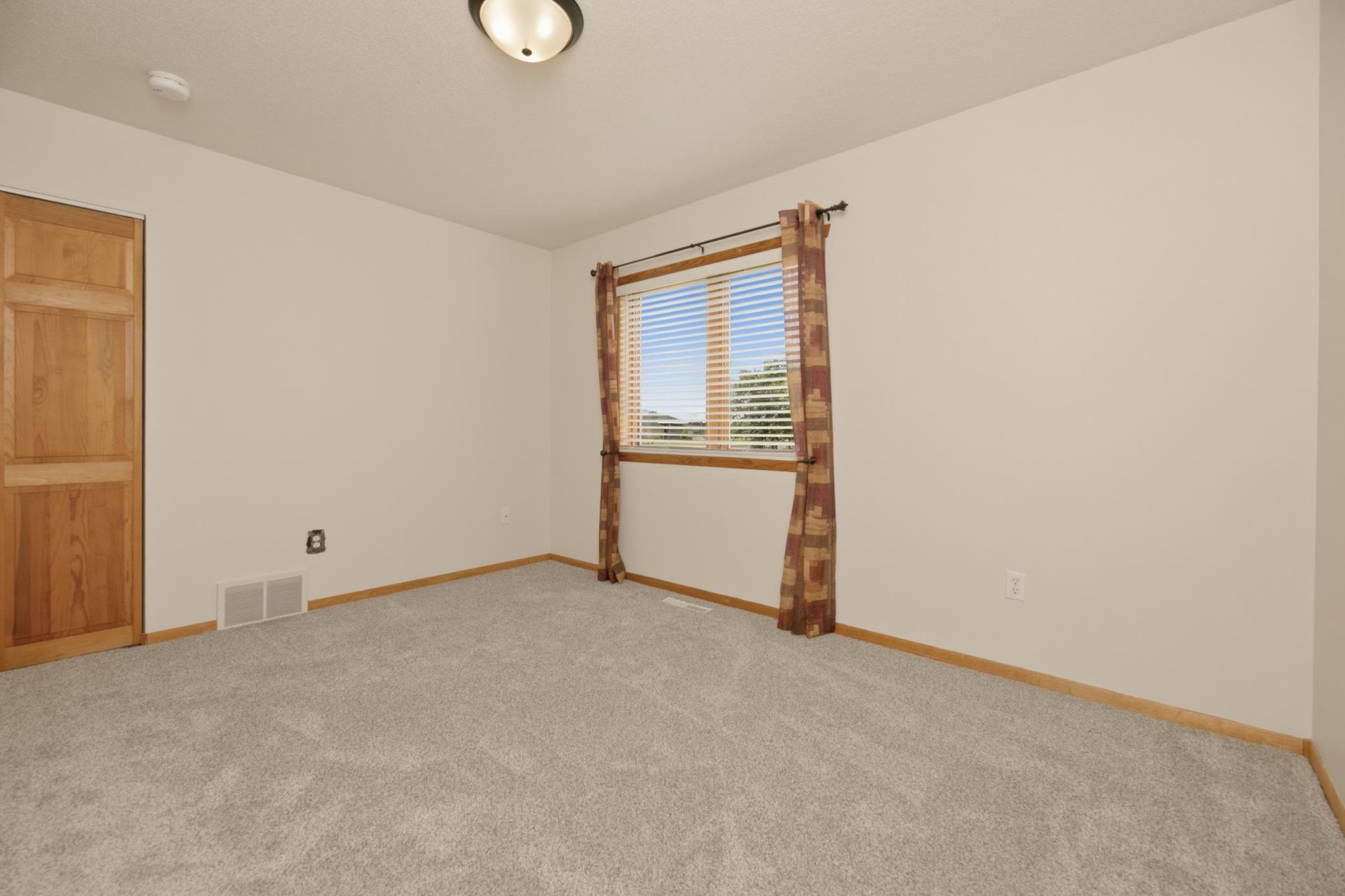 104 Golden Spike Road Property Photo 40