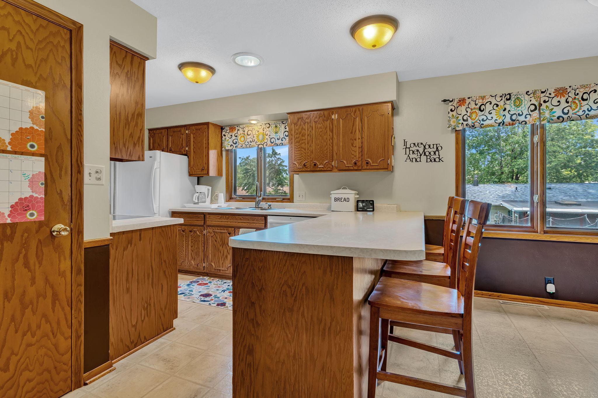 920 Meadow Lane Property Photo 15