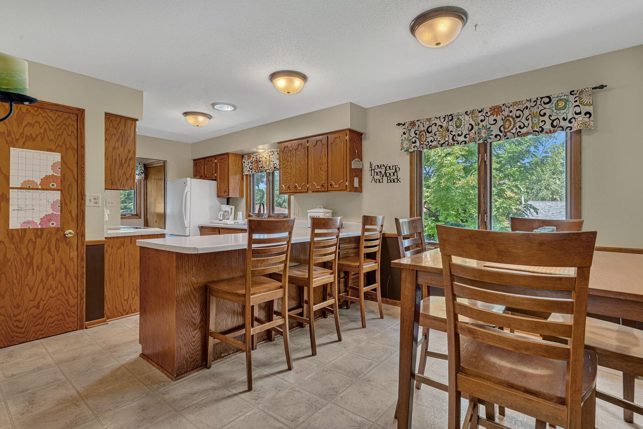 920 Meadow Lane Property Photo 18