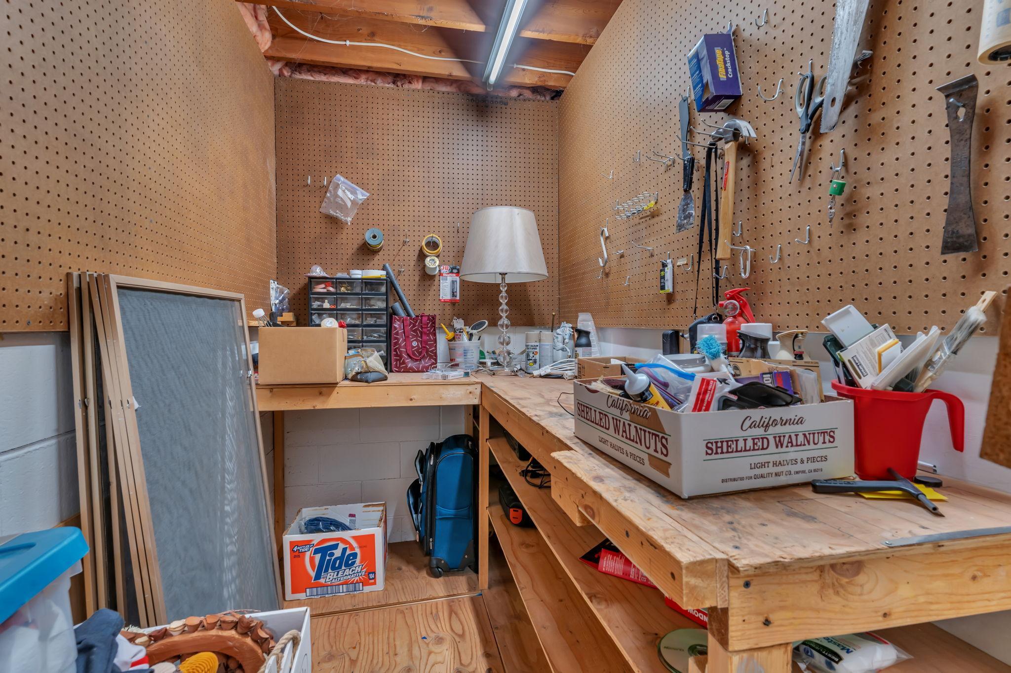 920 Meadow Lane Property Photo 42