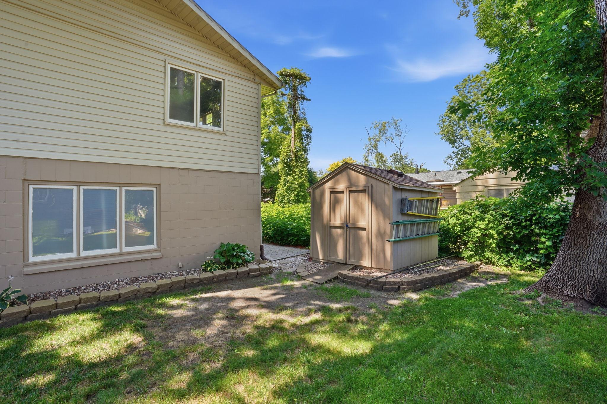 920 Meadow Lane Property Photo 45