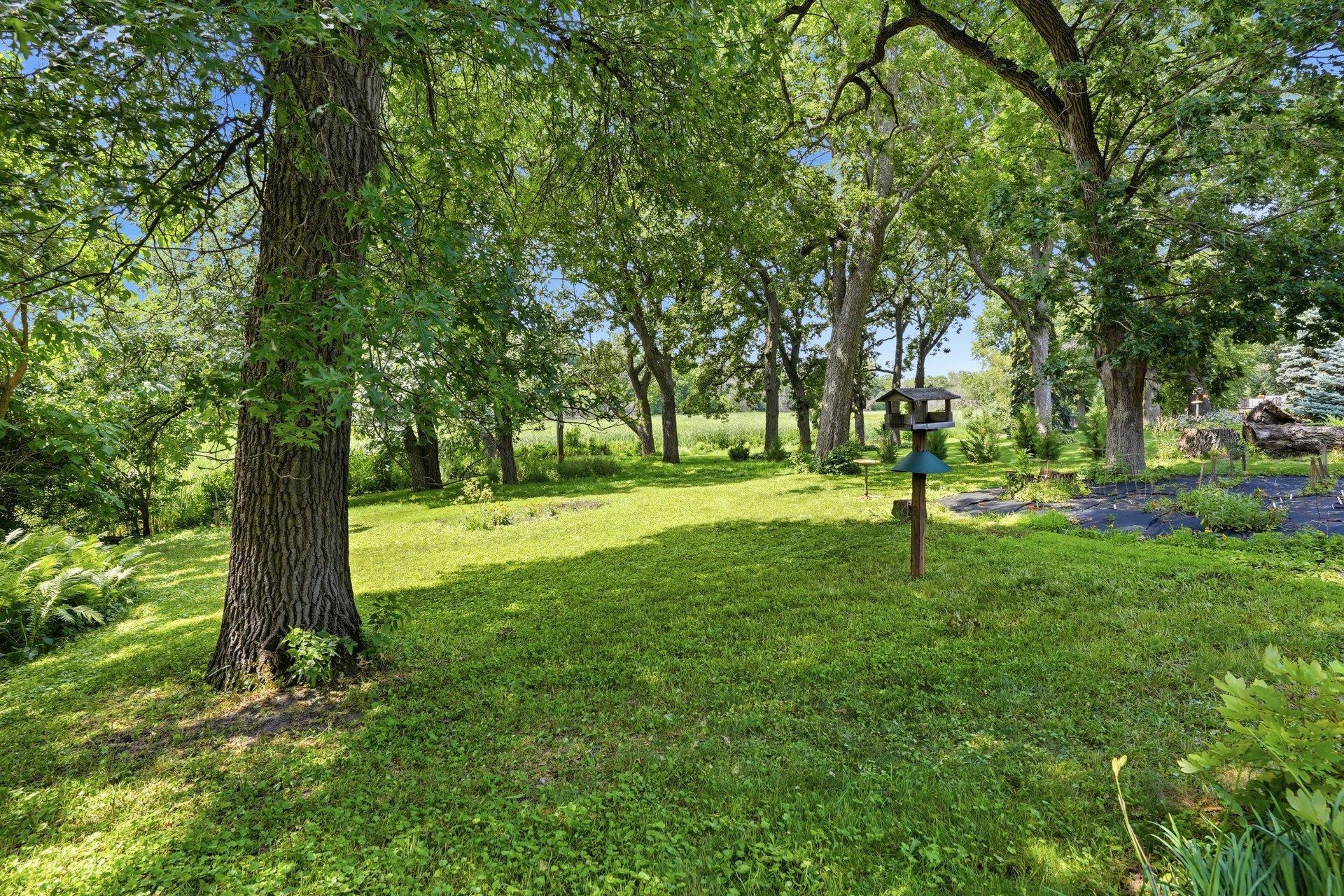 5433 Twin Lake Boulevard E Property Photo 5