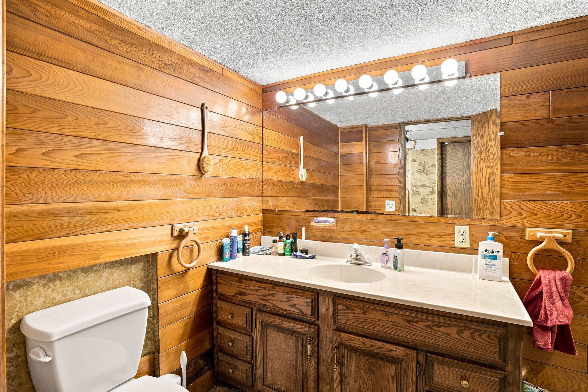 5433 Twin Lake Boulevard E Property Photo 19