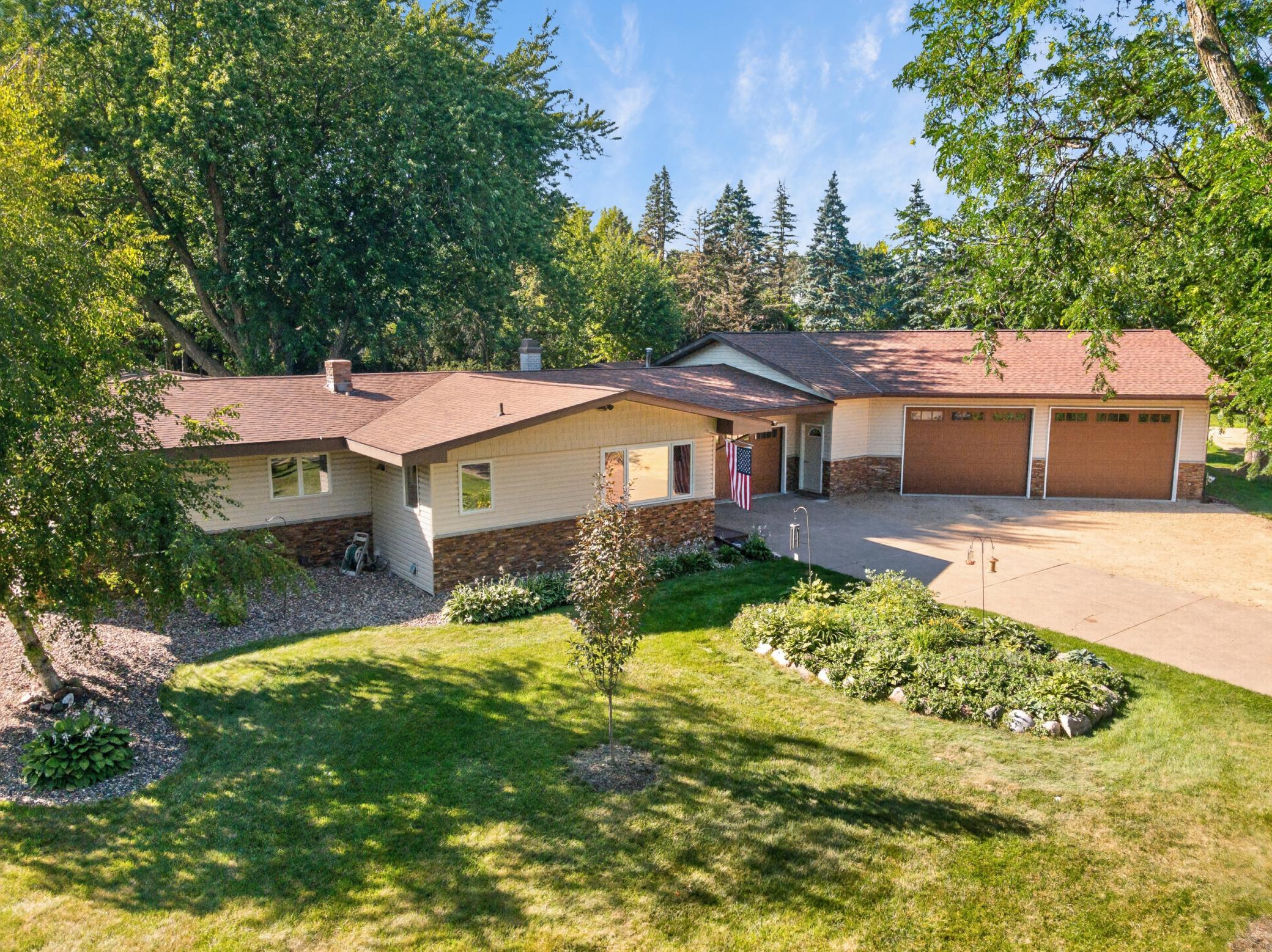 12916 3rd Street S Property Photo 1