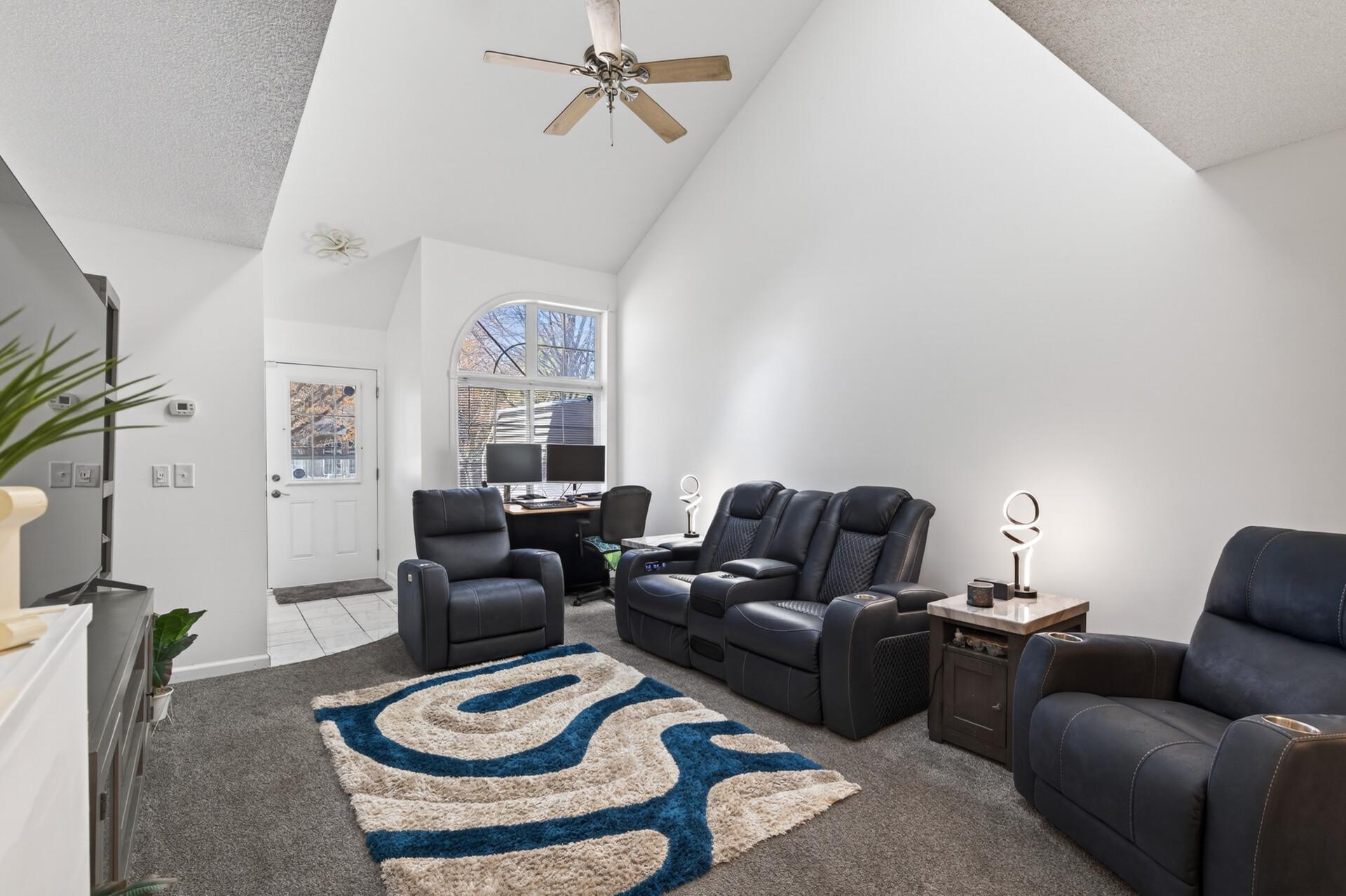 11265 16th Street Ne Property Photo 6