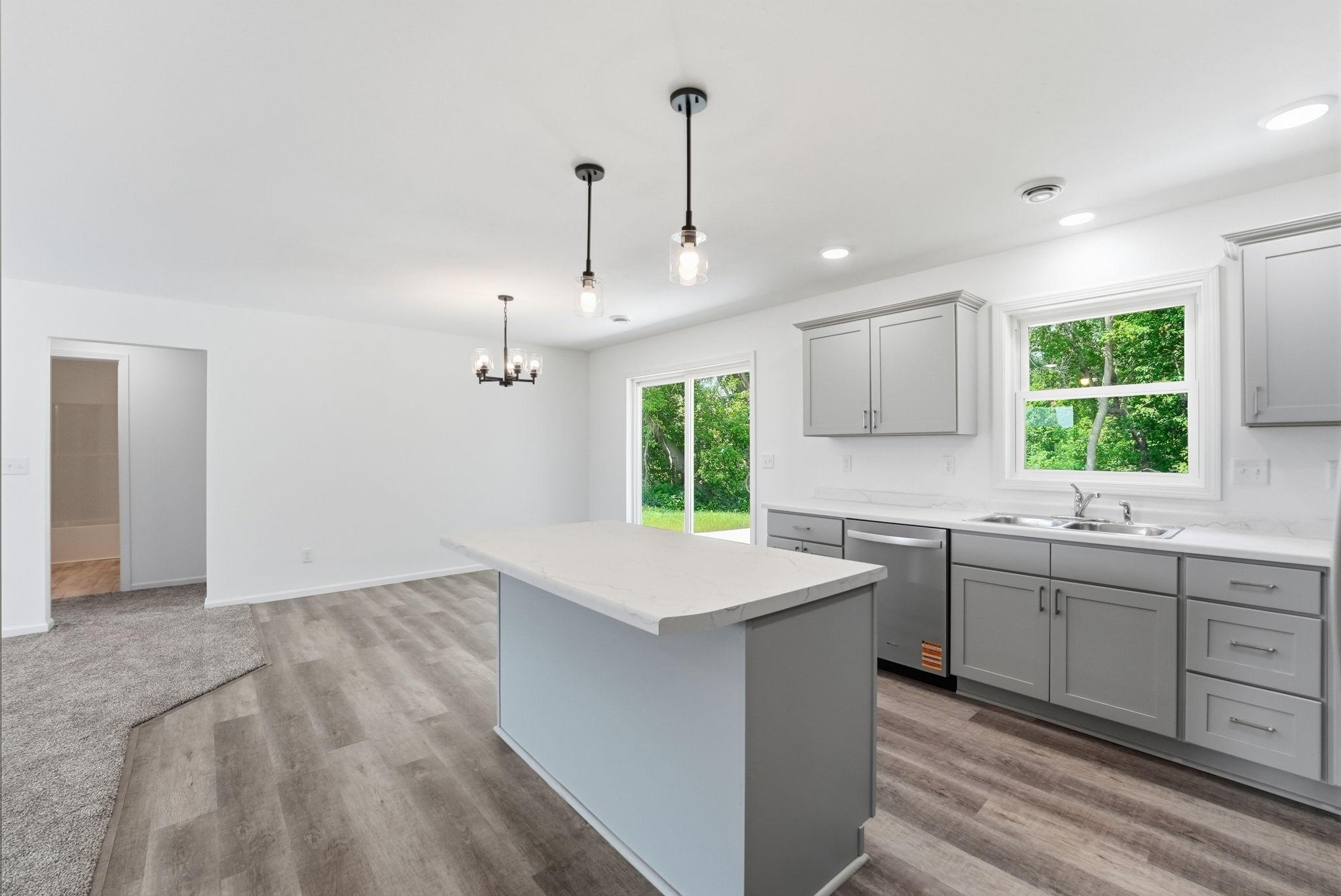 226 Greenview Lane Property Photo 8
