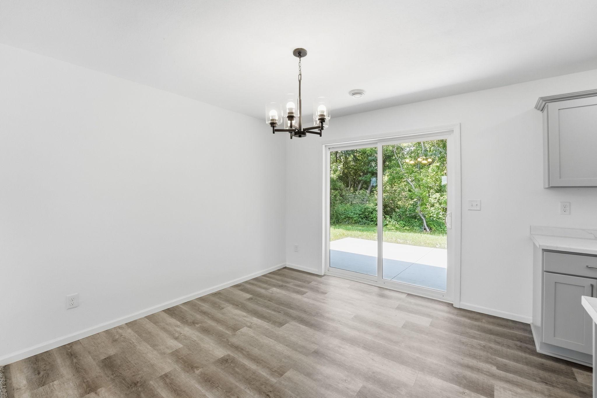 226 Greenview Lane Property Photo 10
