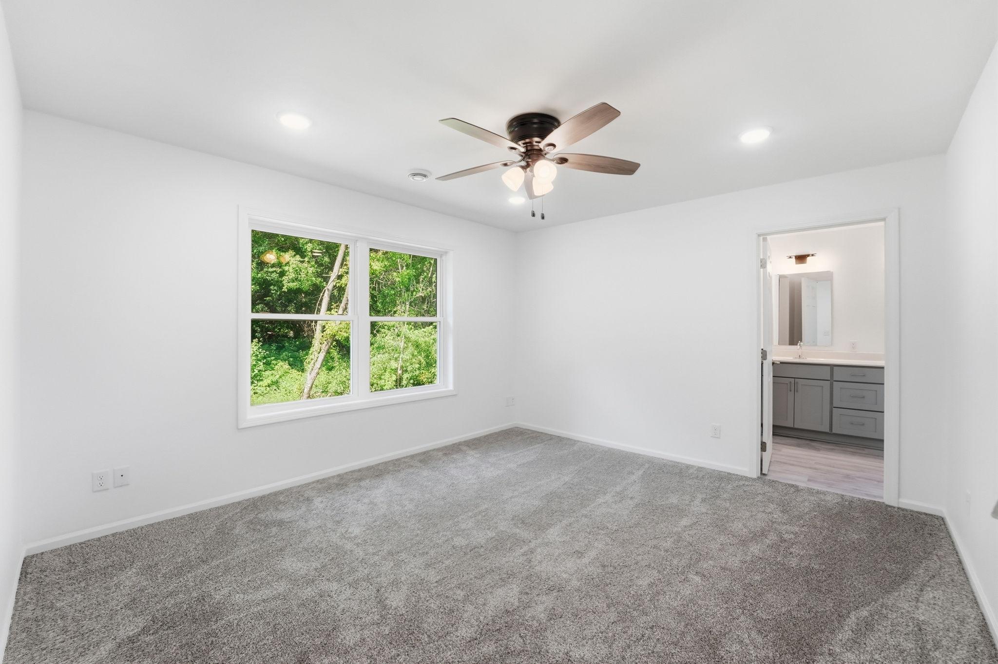 226 Greenview Lane Property Photo 13