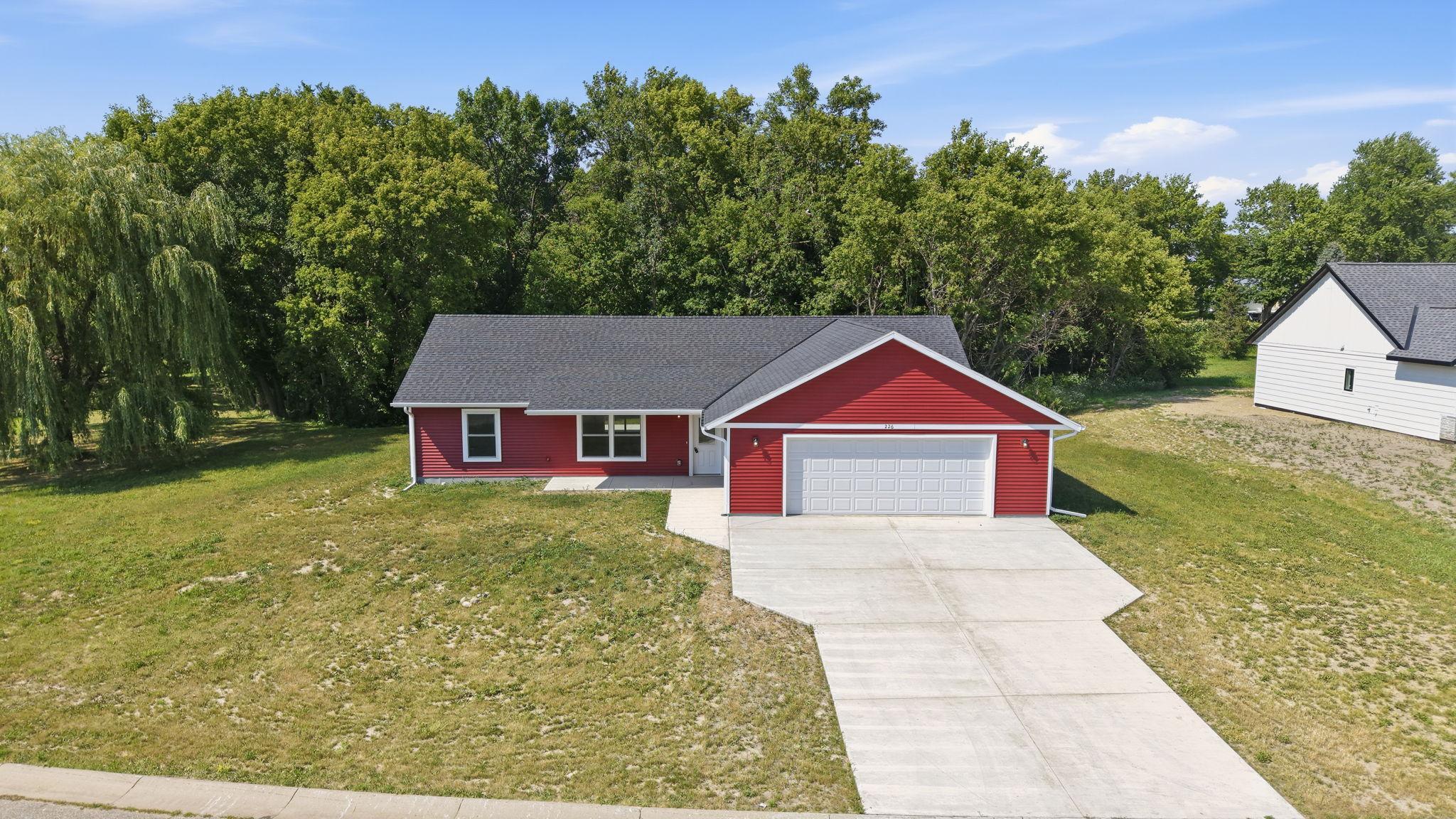 226 Greenview Lane Property Photo 32