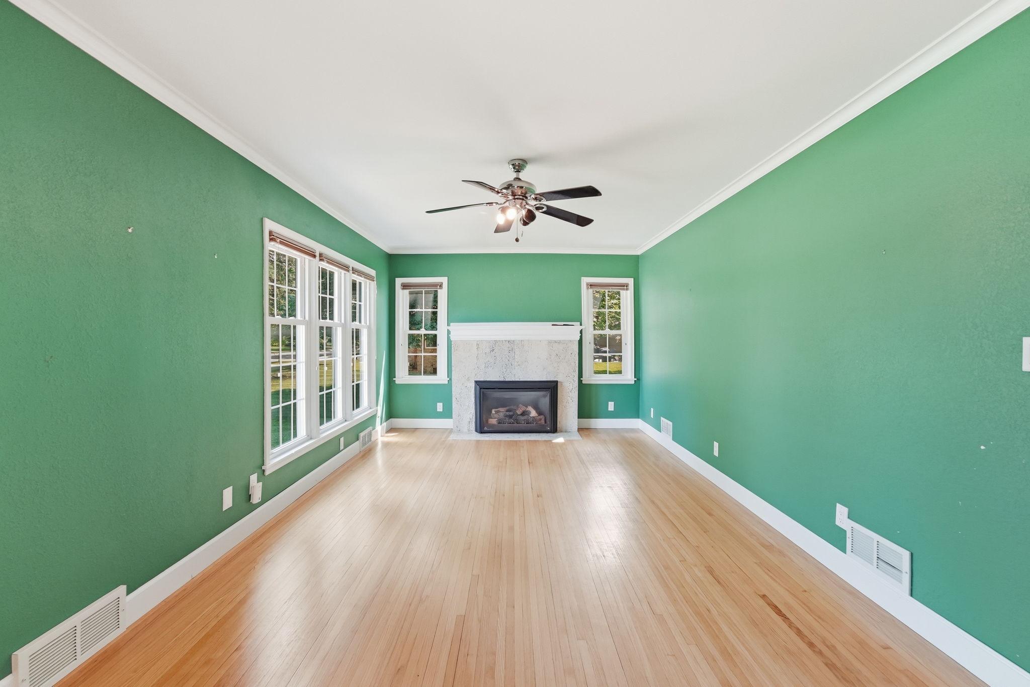 1002 Cedar Street Property Photo 6
