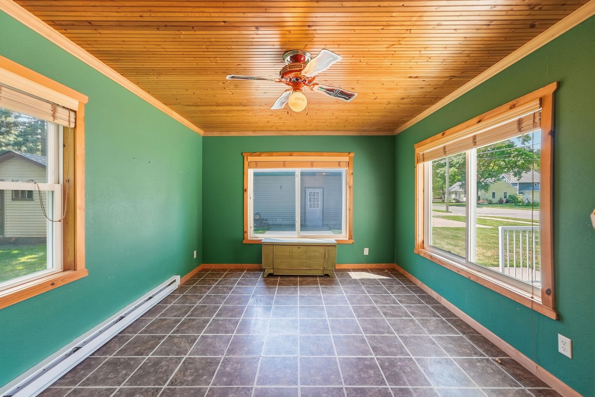 1002 Cedar Street Property Photo 20