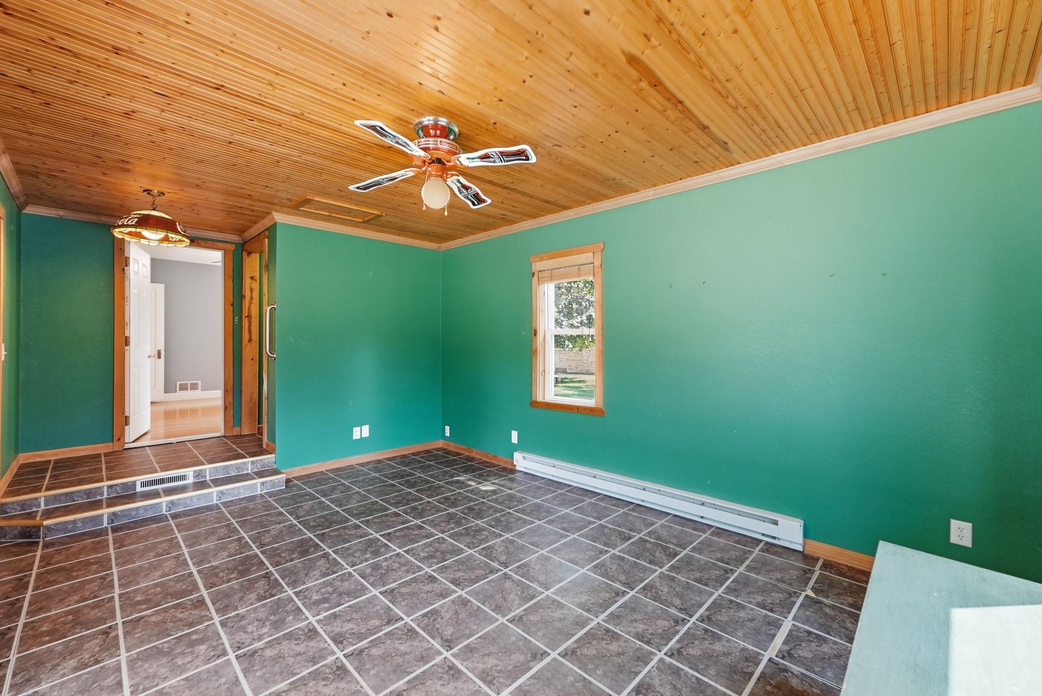 1002 Cedar Street Property Photo 21