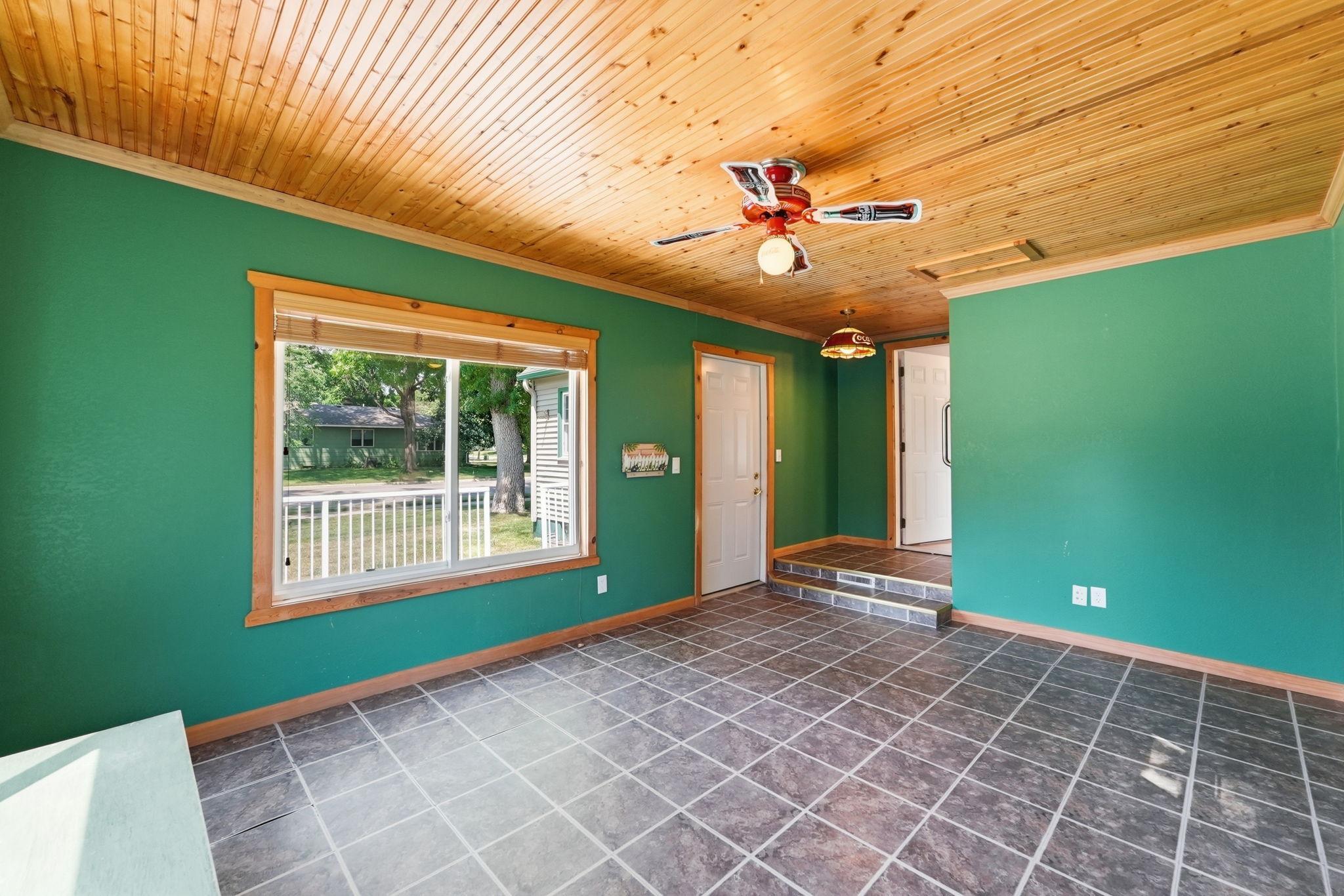 1002 Cedar Street Property Photo 22