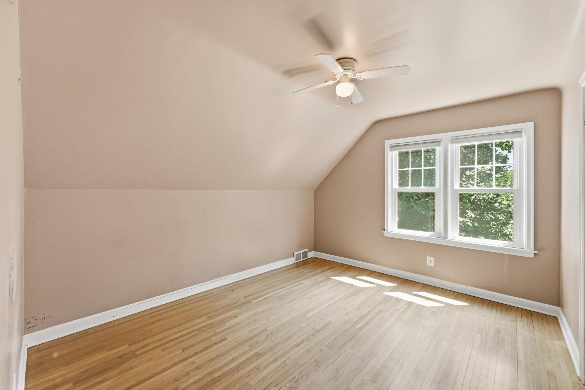 1002 Cedar Street Property Photo 30