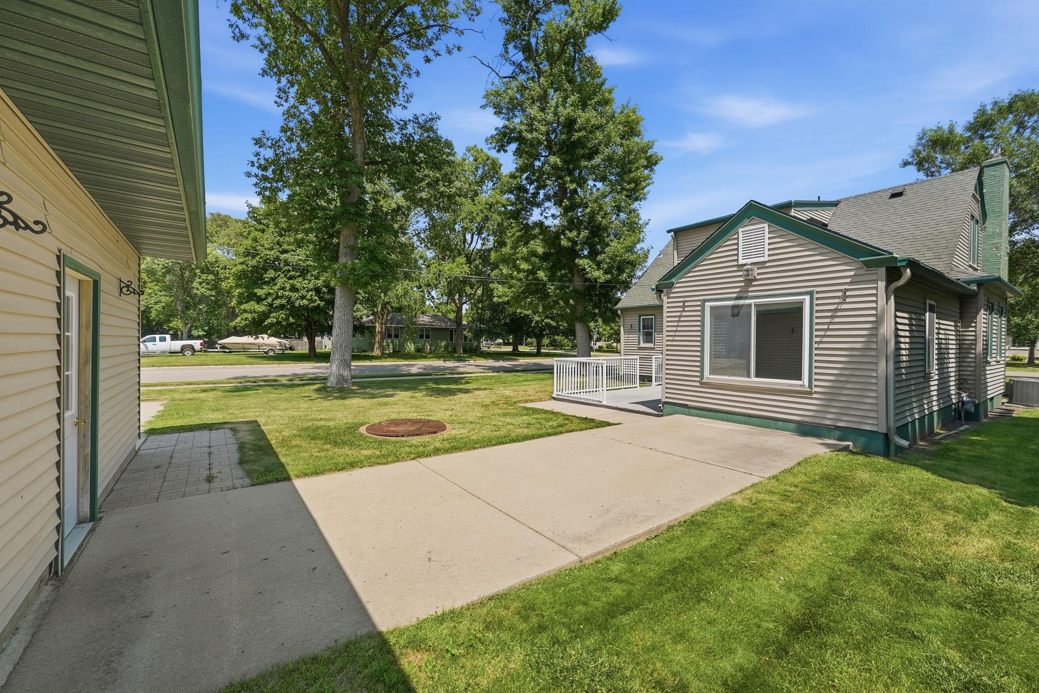 1002 Cedar Street Property Photo 46