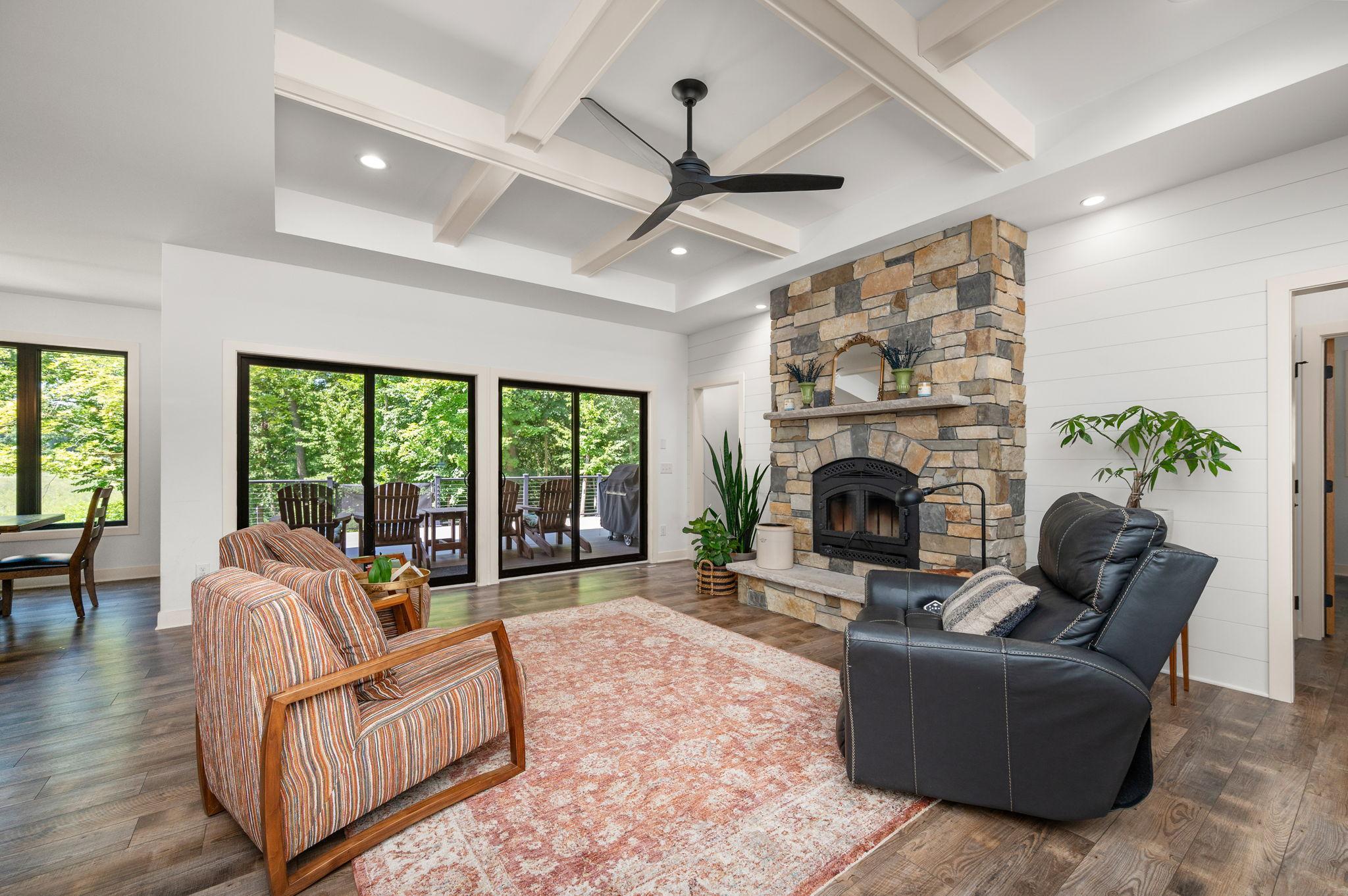 1775 Retreat Circle Property Photo 10