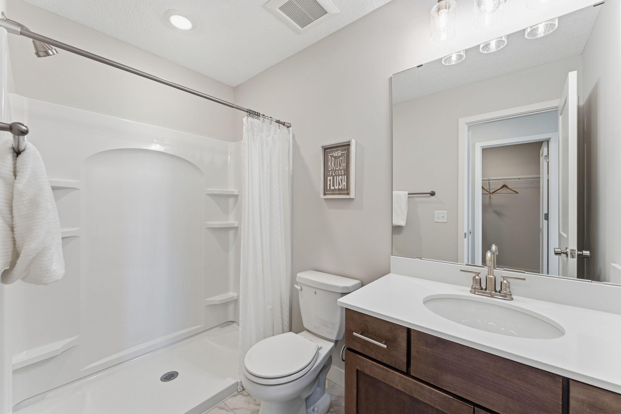 15717 Aquila Avenue Property Photo 45