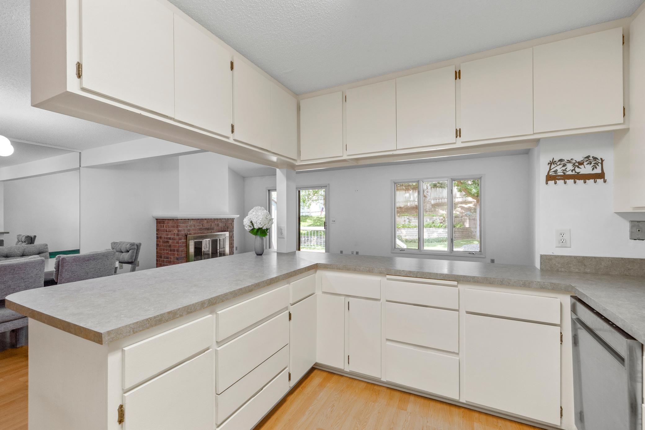 6124 Blake Ridge Road Property Photo 8