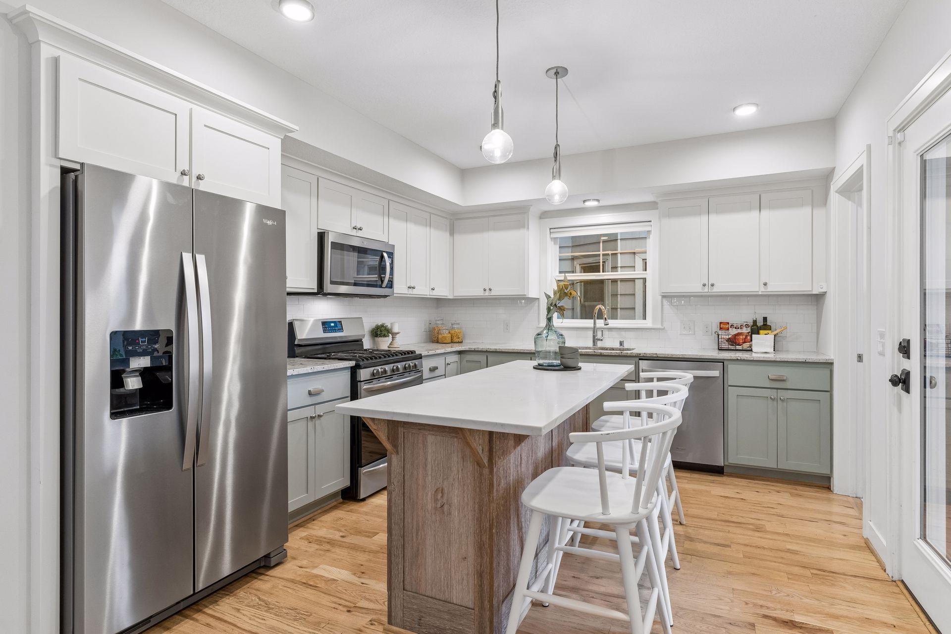 1407 Monroe Street Ne Property Photo 11