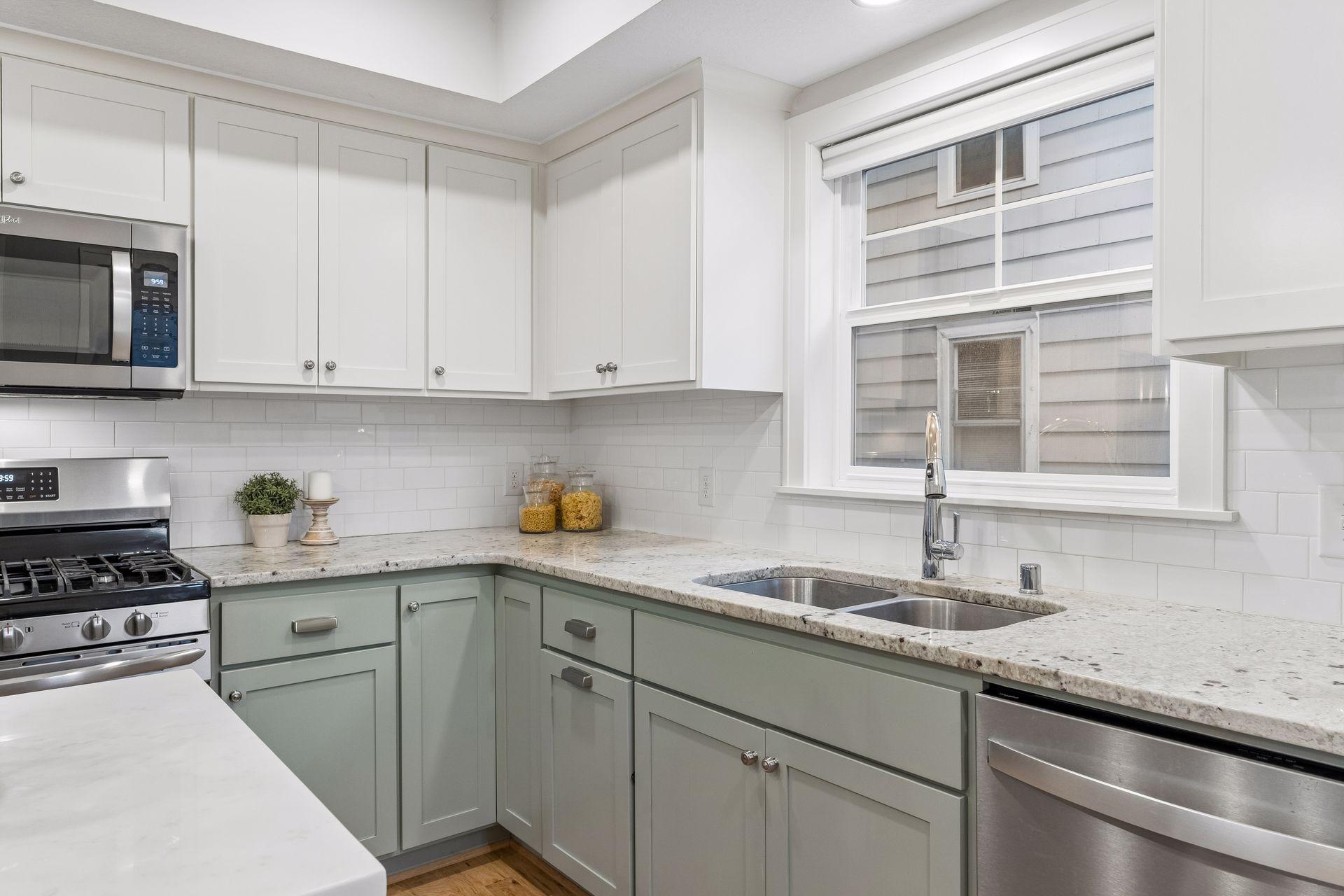 1407 Monroe Street Ne Property Photo 13