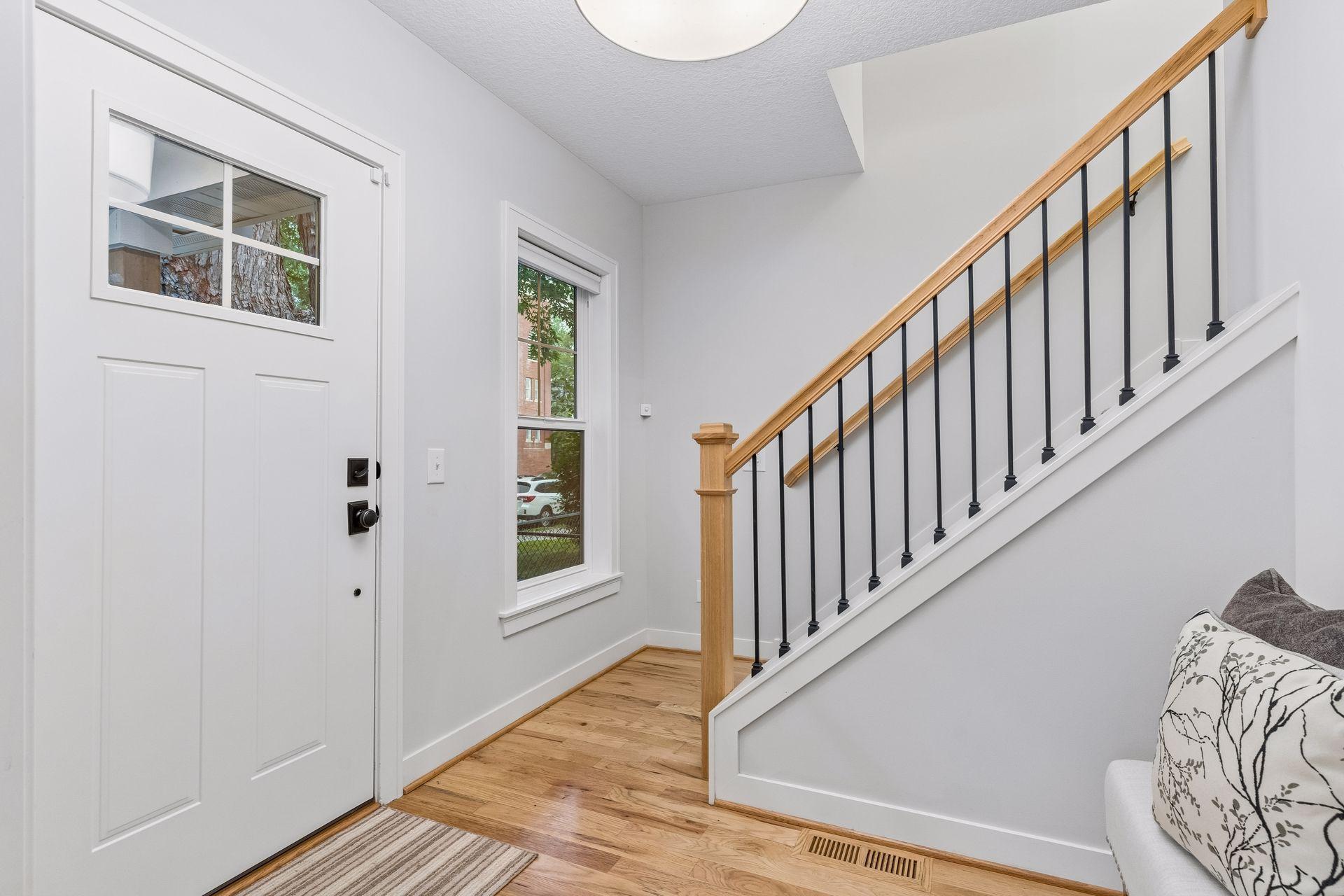1407 Monroe Street Ne Property Photo 14