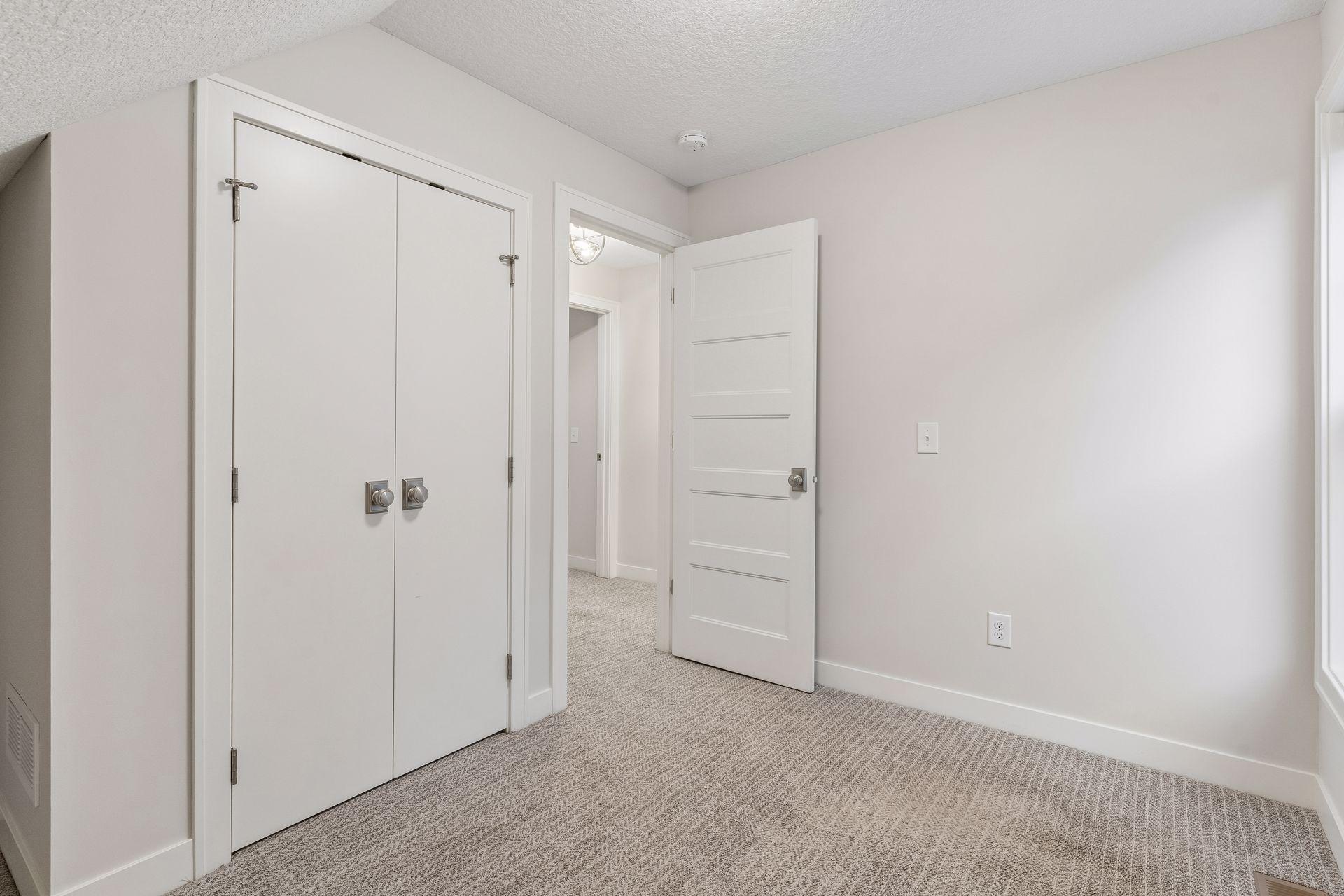 1407 Monroe Street Ne Property Photo 20