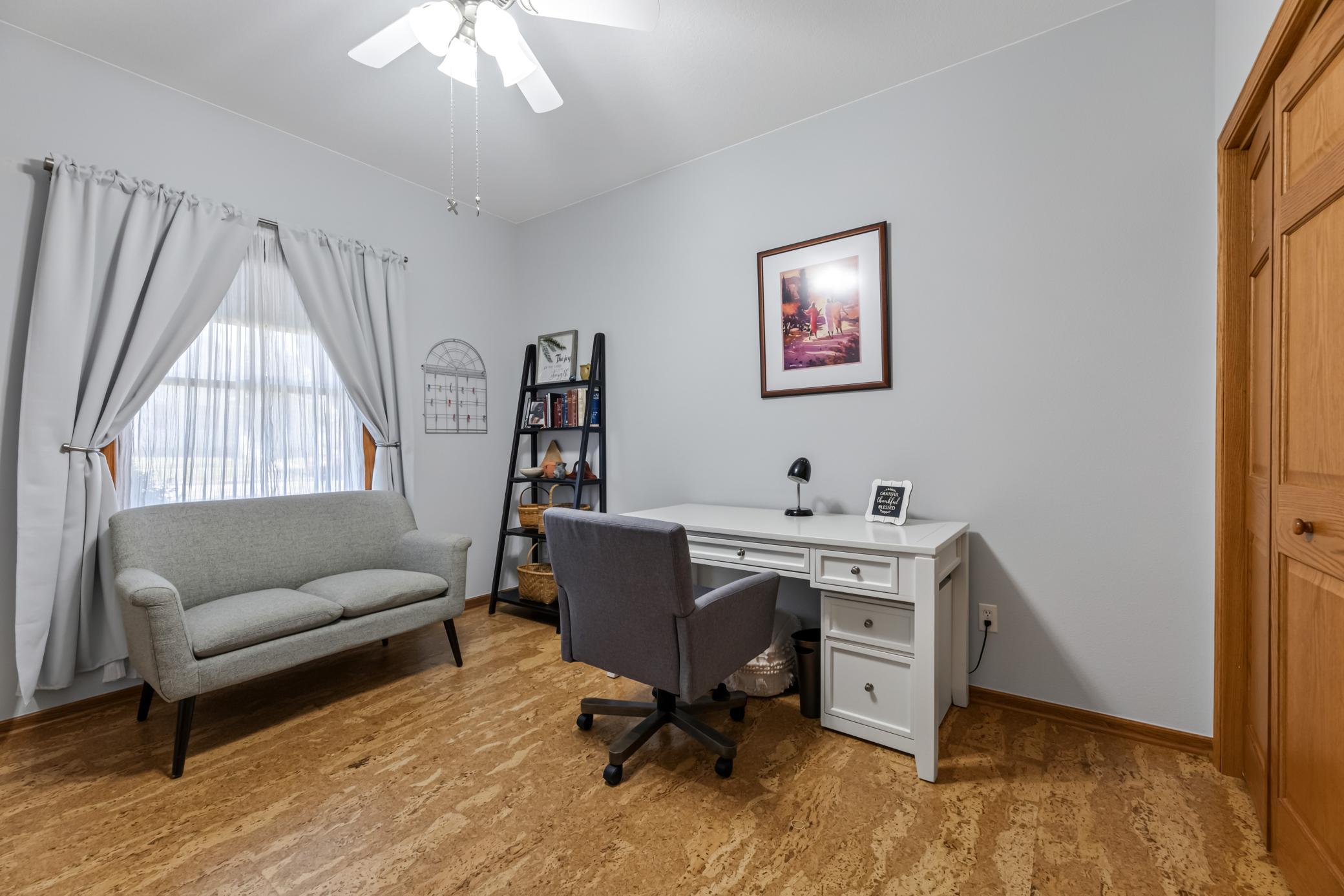 329 2nd Street E Property Photo 15