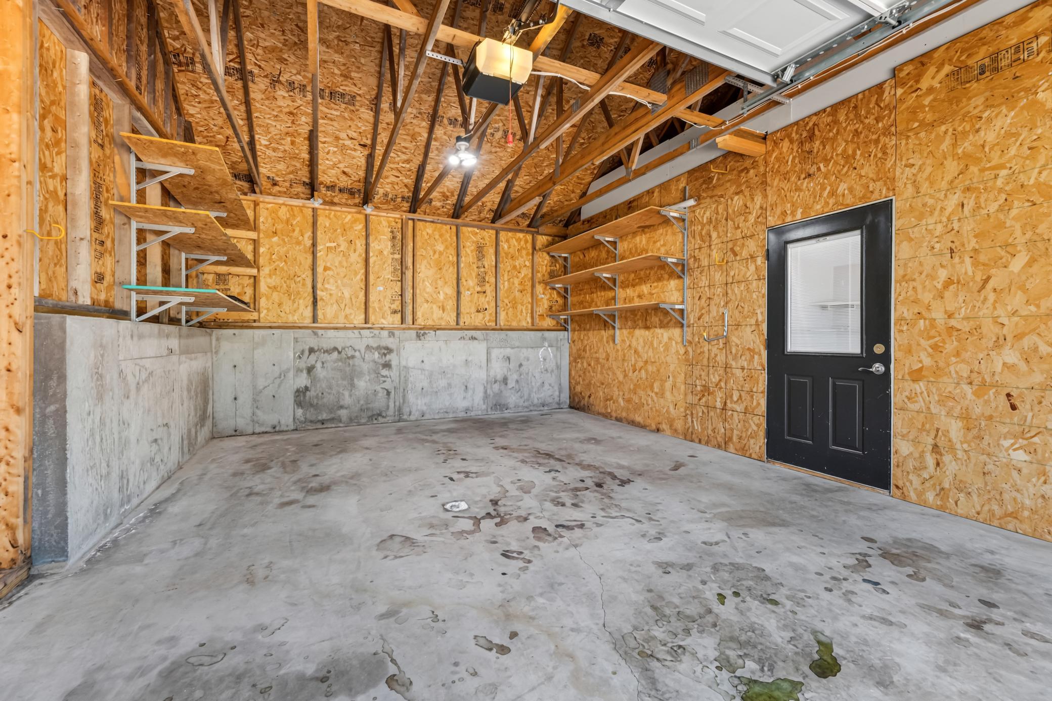 329 2nd Street E Property Photo 30