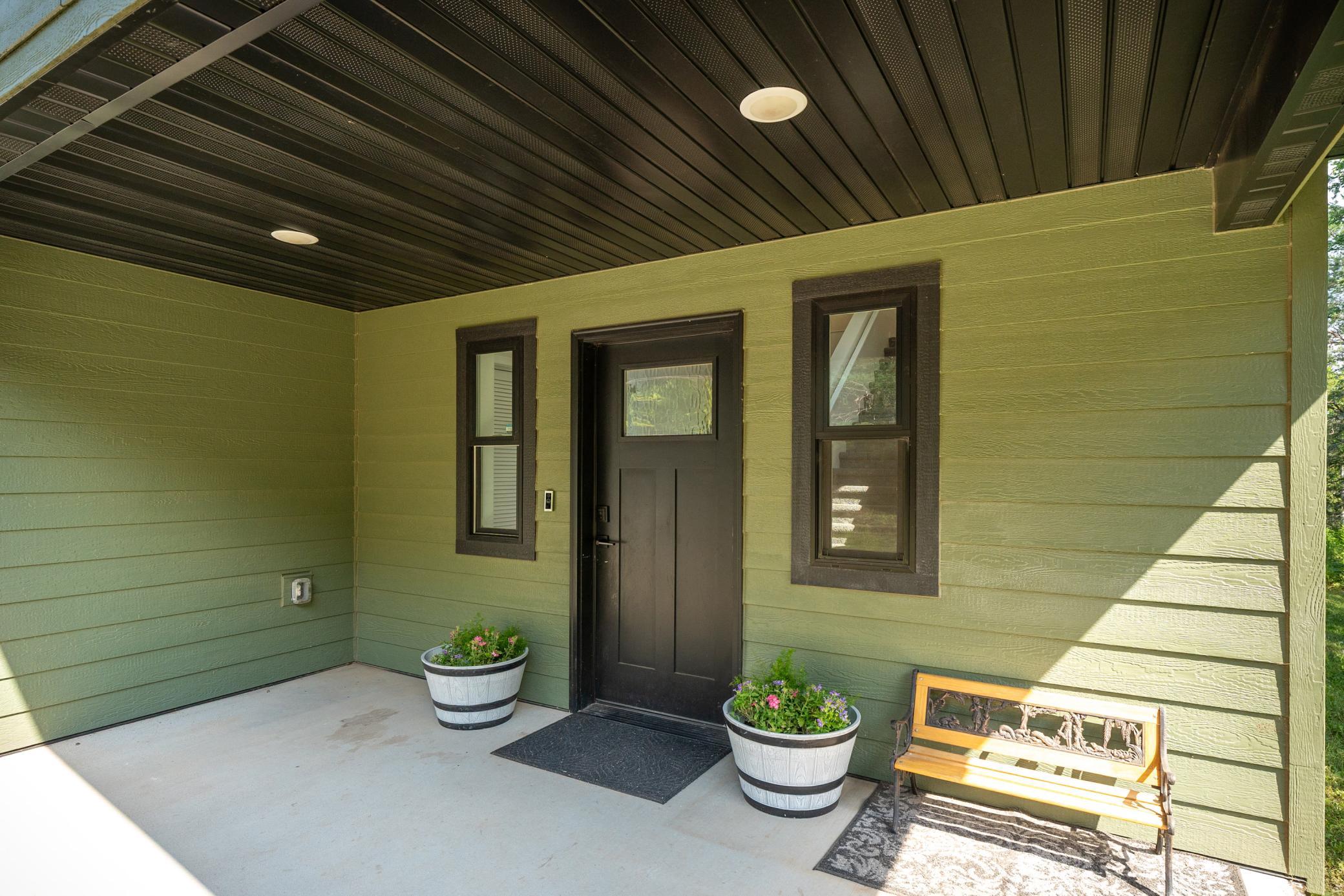 417 Elk Street Property Photo 17