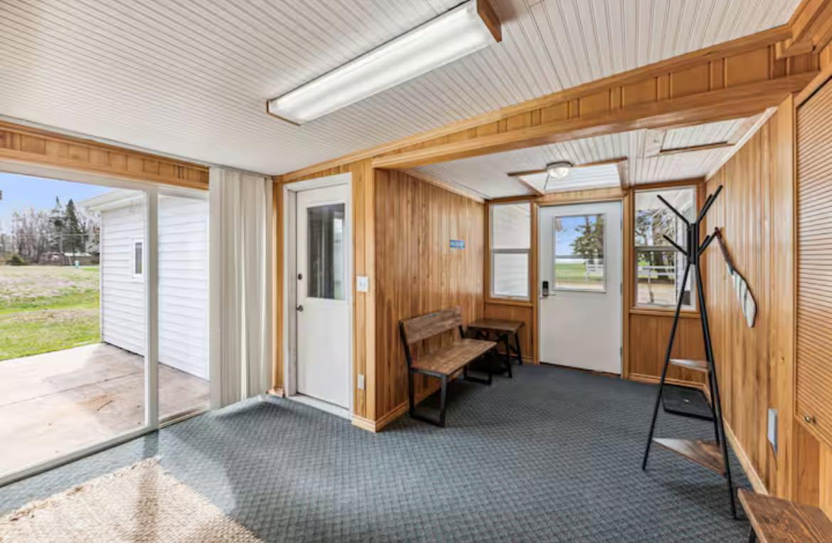 45327 Point Walk Property Photo 11