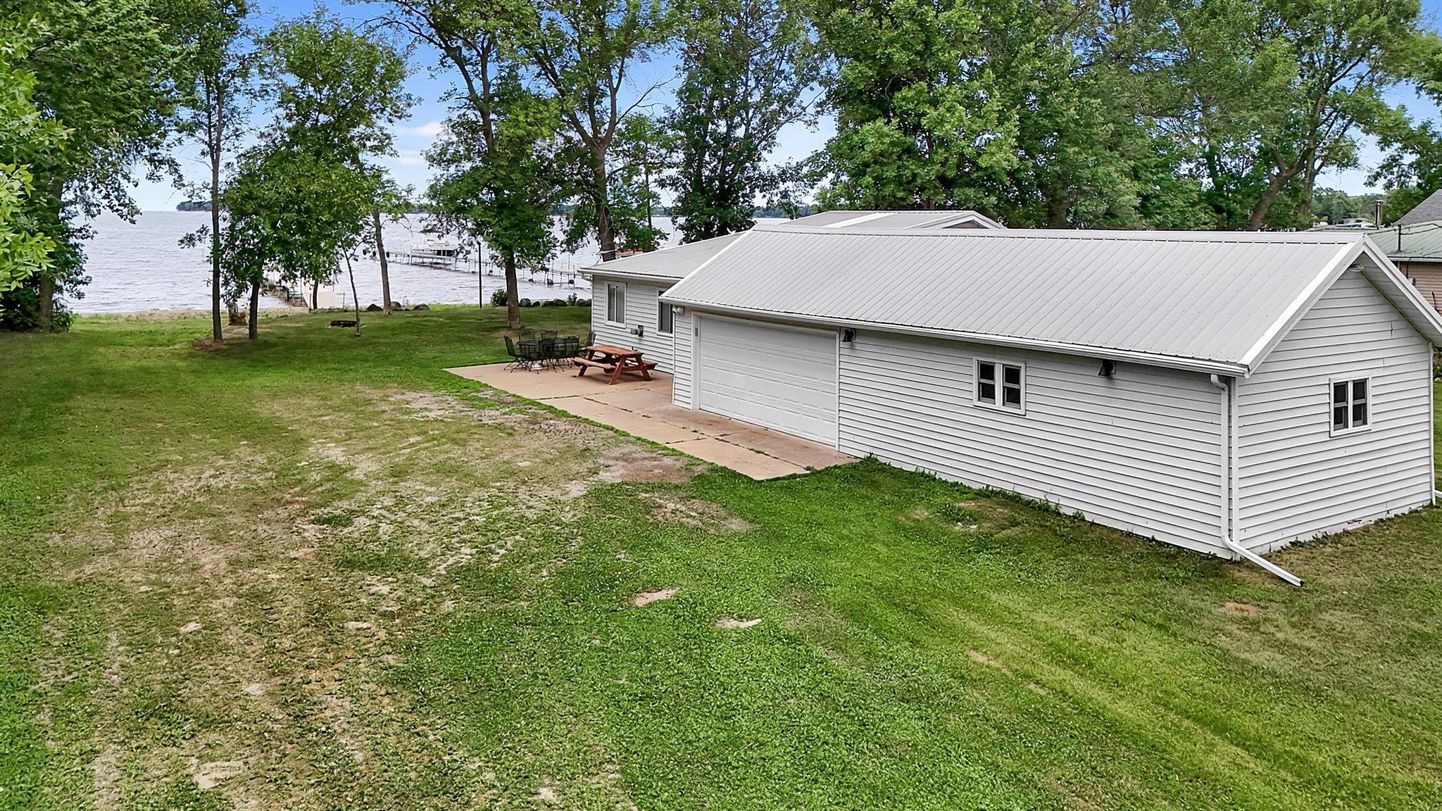 45327 Point Walk Property Photo 18