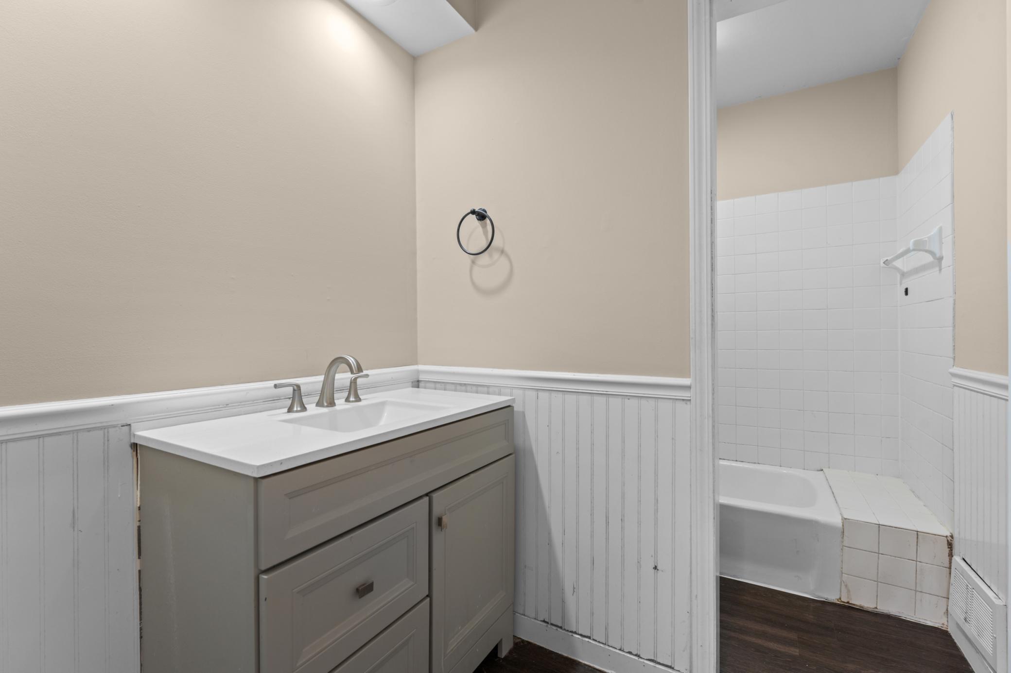 3816 18th Avenue Nw Property Photo 18