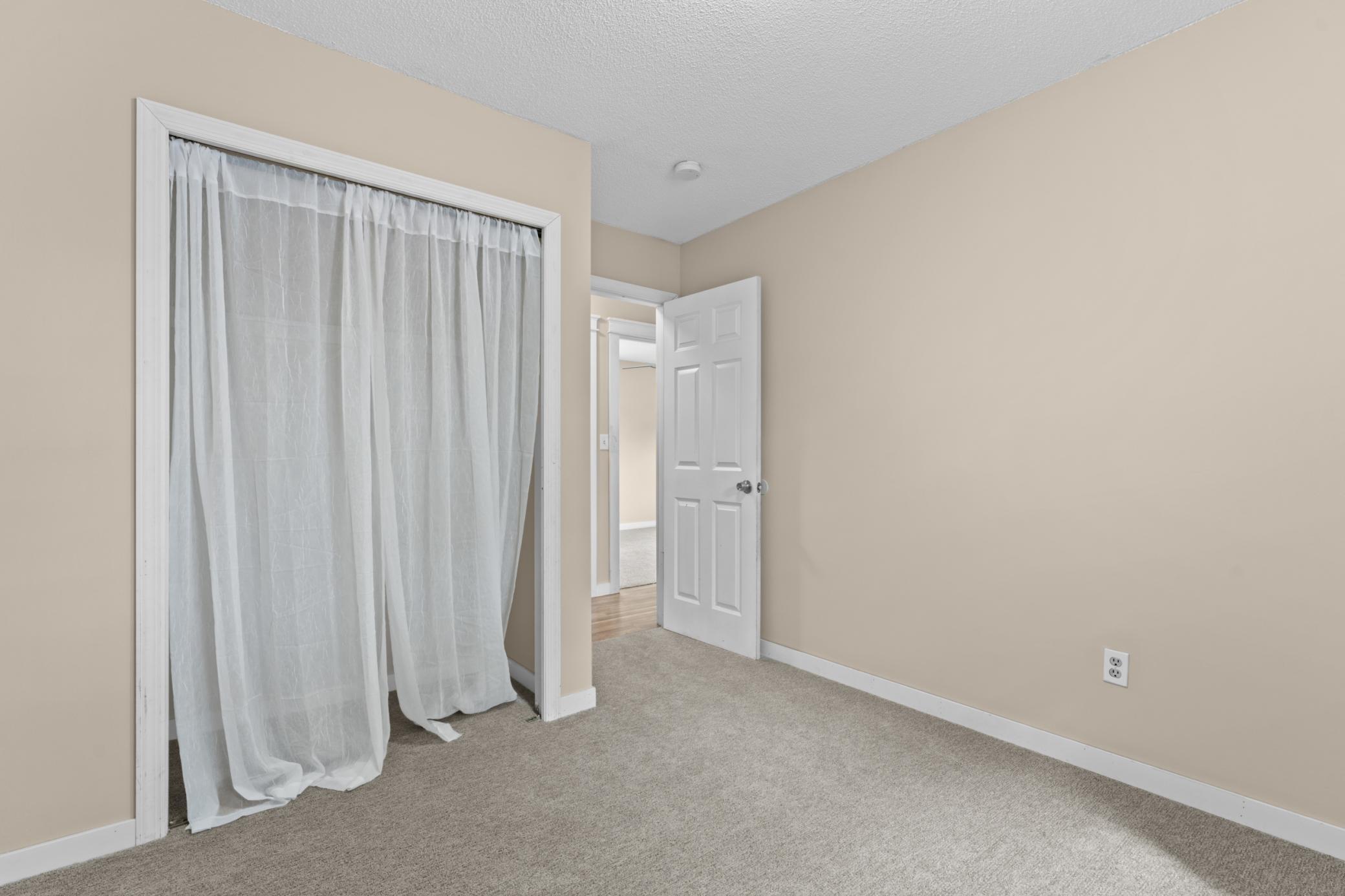 3816 18th Avenue Nw Property Photo 20