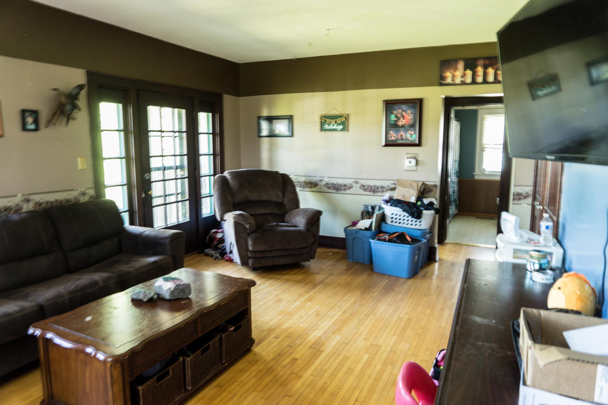 105 N Highway 71 Property Photo 7