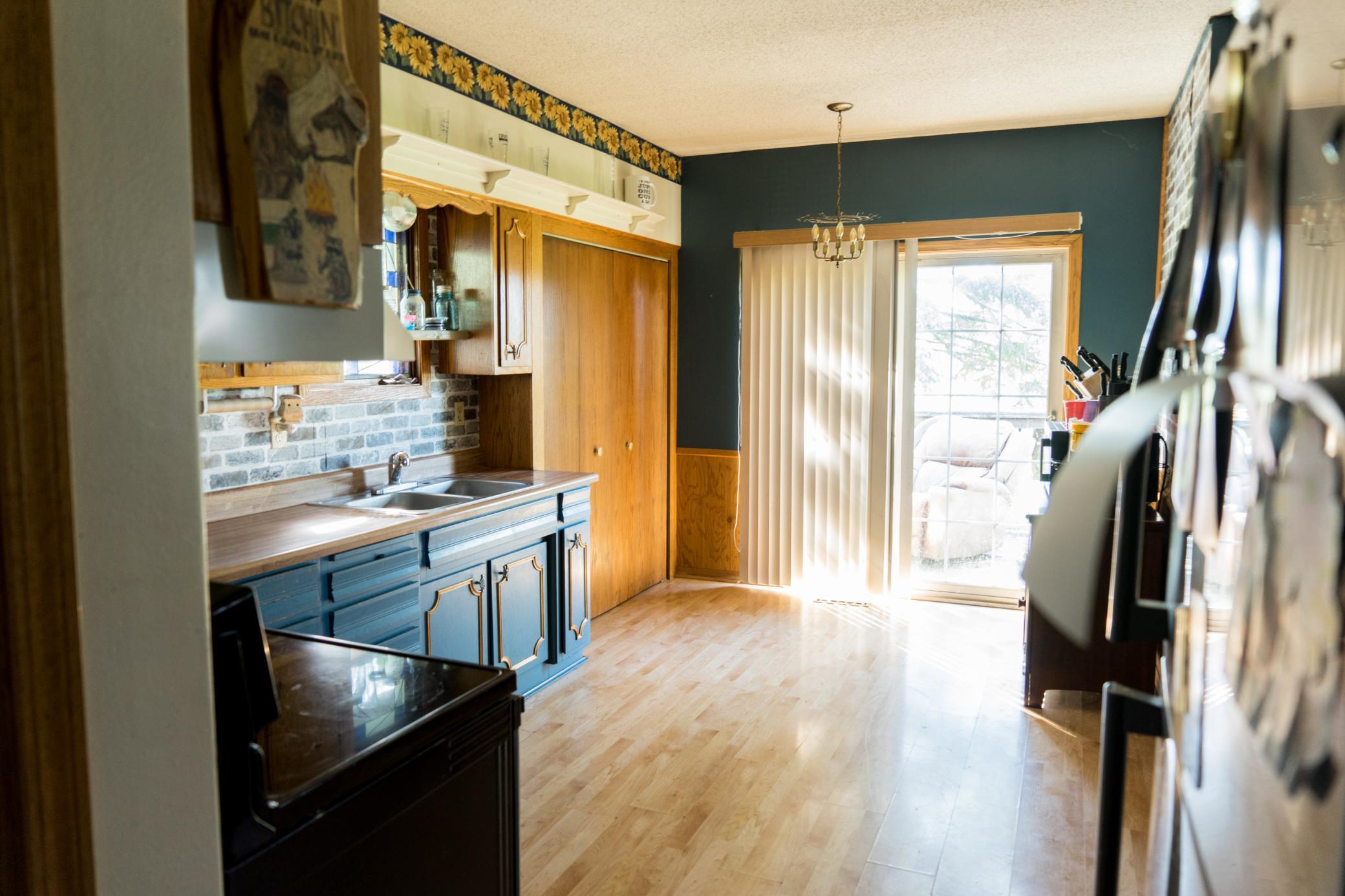 105 N Highway 71 Property Photo 13
