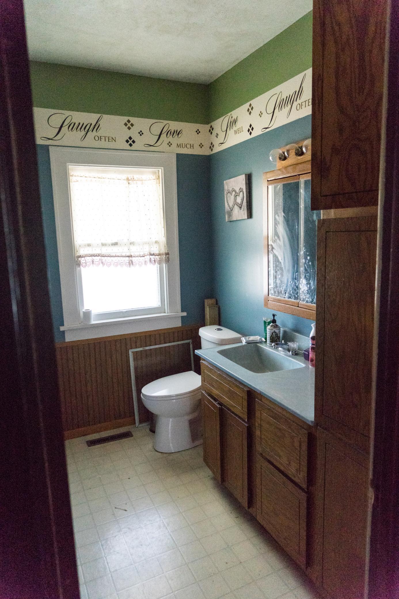 105 N Highway 71 Property Photo 17