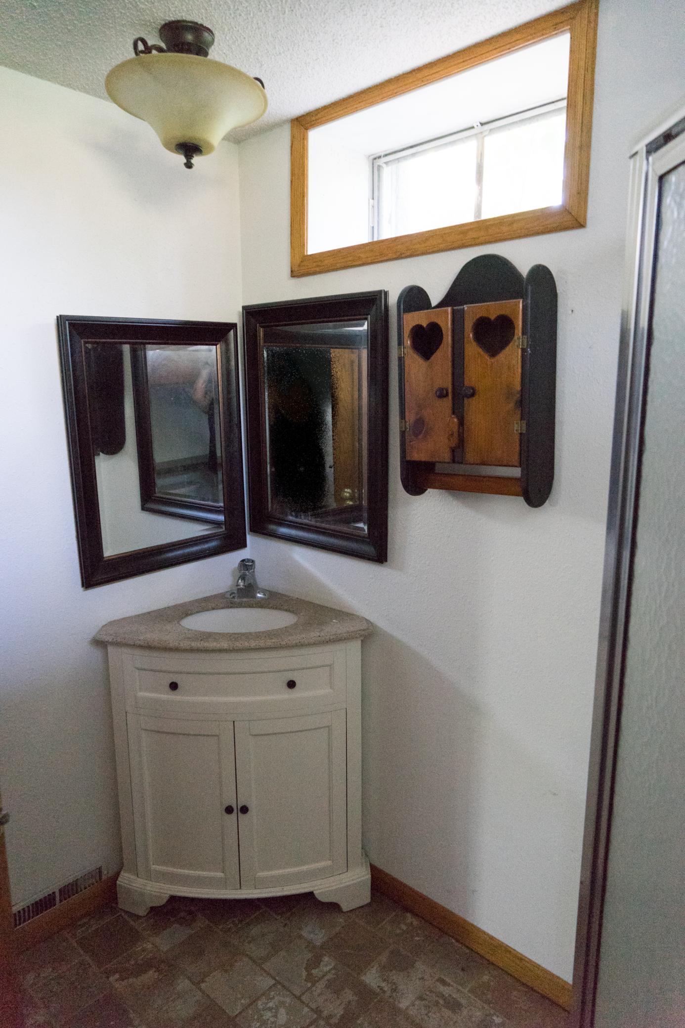 105 N Highway 71 Property Photo 20