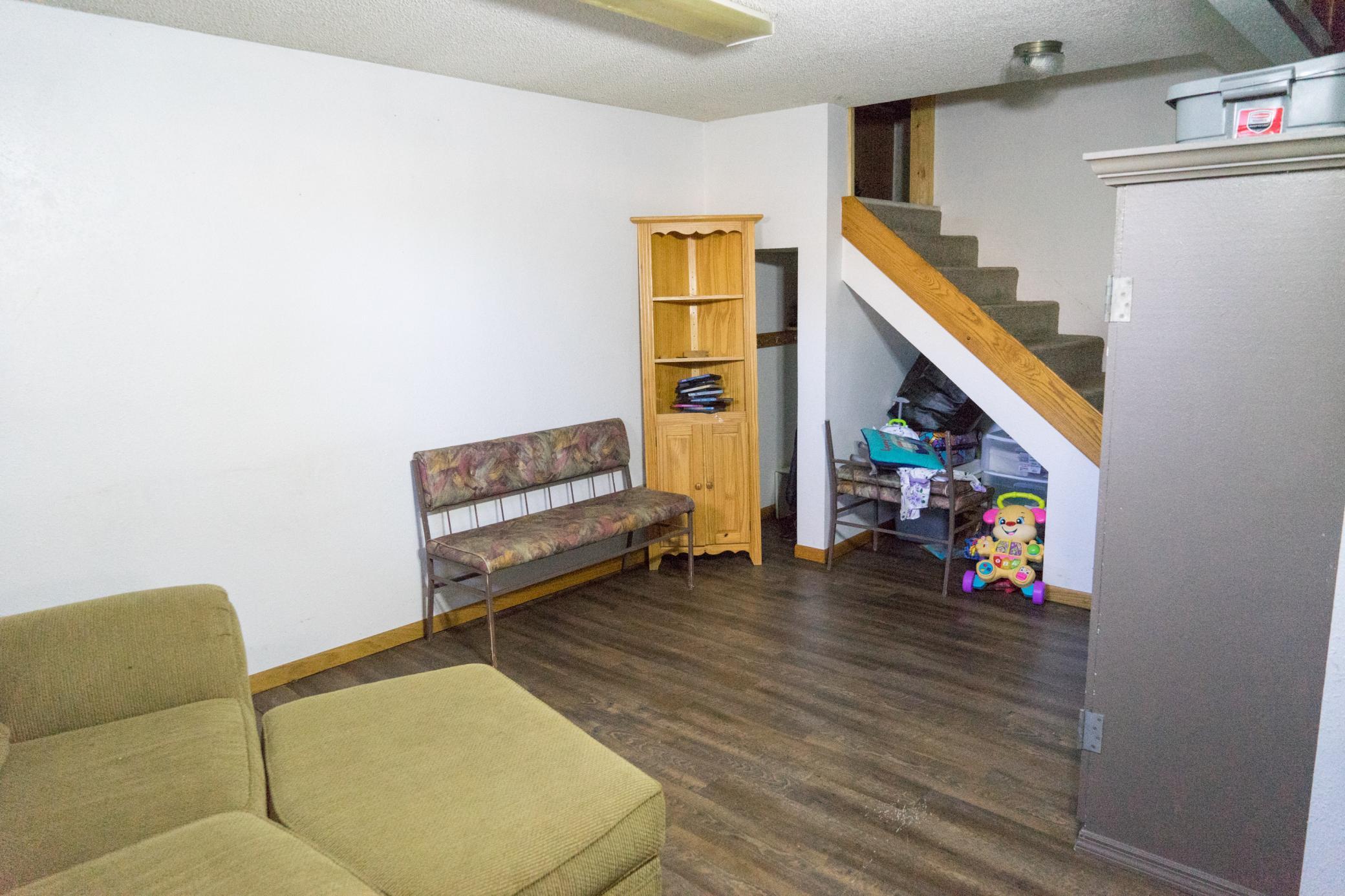 105 N Highway 71 Property Photo 22