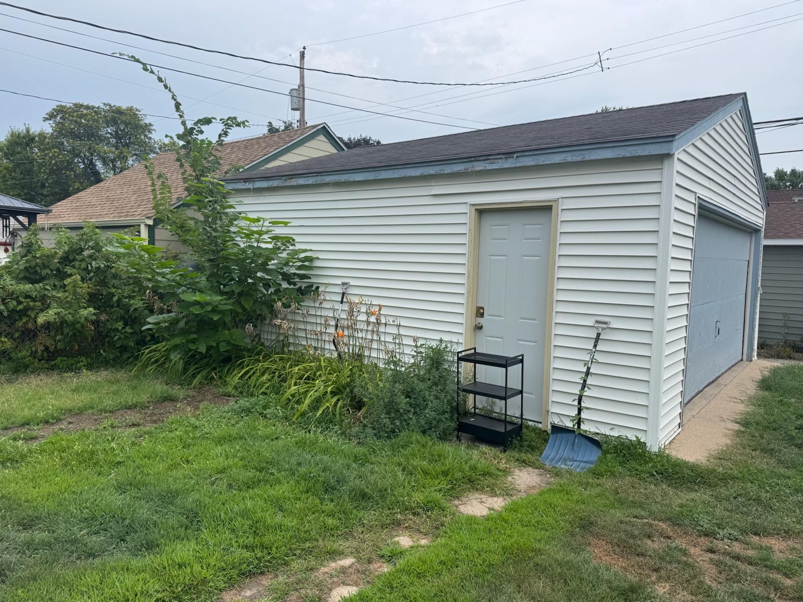 3651 Longfellow Avenue Property Photo 18