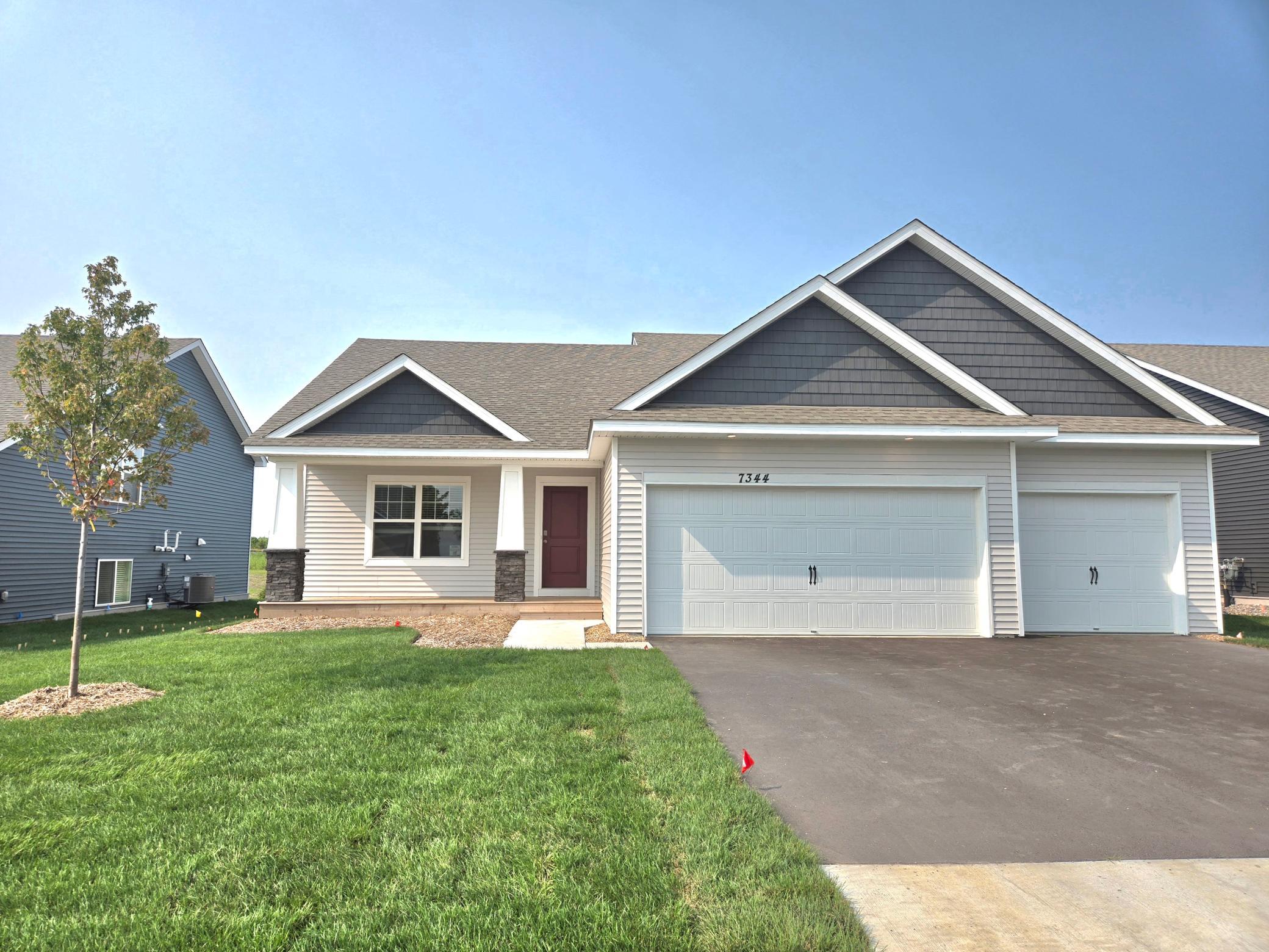 7344 Imperial Way Property Photo 1