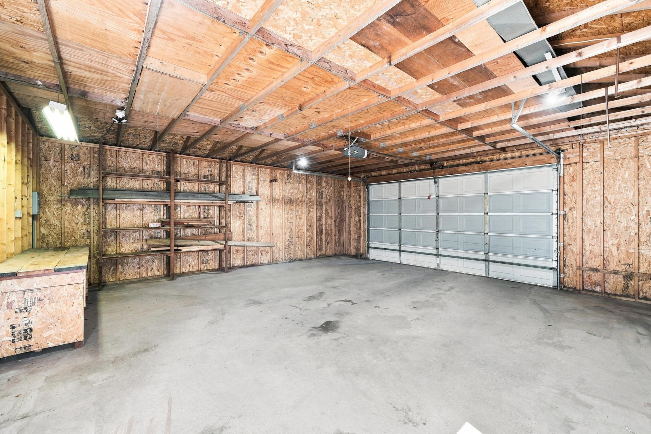 5210 Colfax Avenue N Property Photo 28