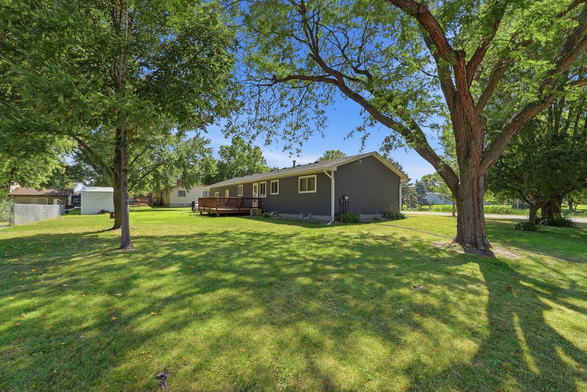 231 Excelsior Avenue S Property Photo 15
