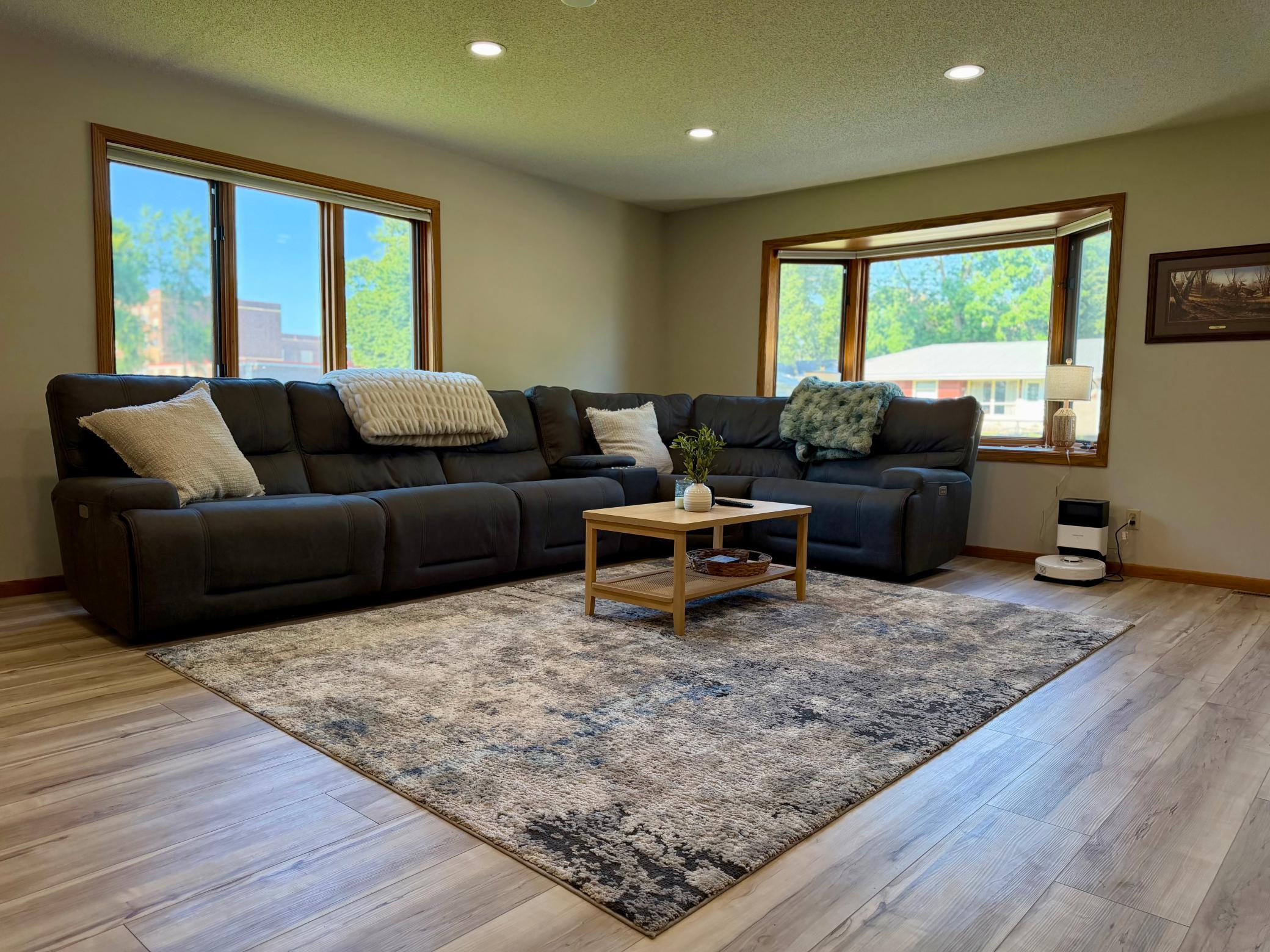 1153 5th Avenue Property Photo 11