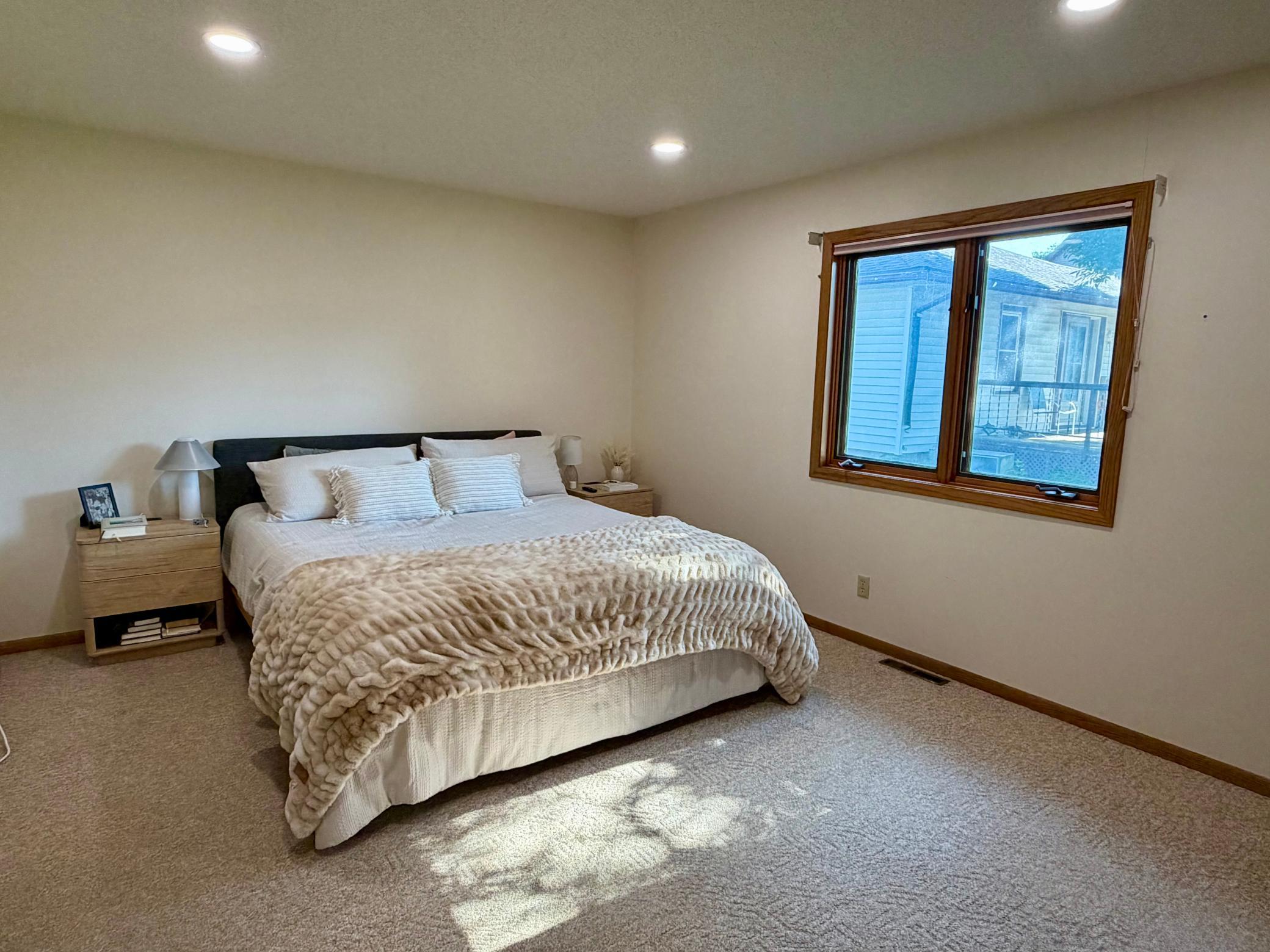 1153 5th Avenue Property Photo 27